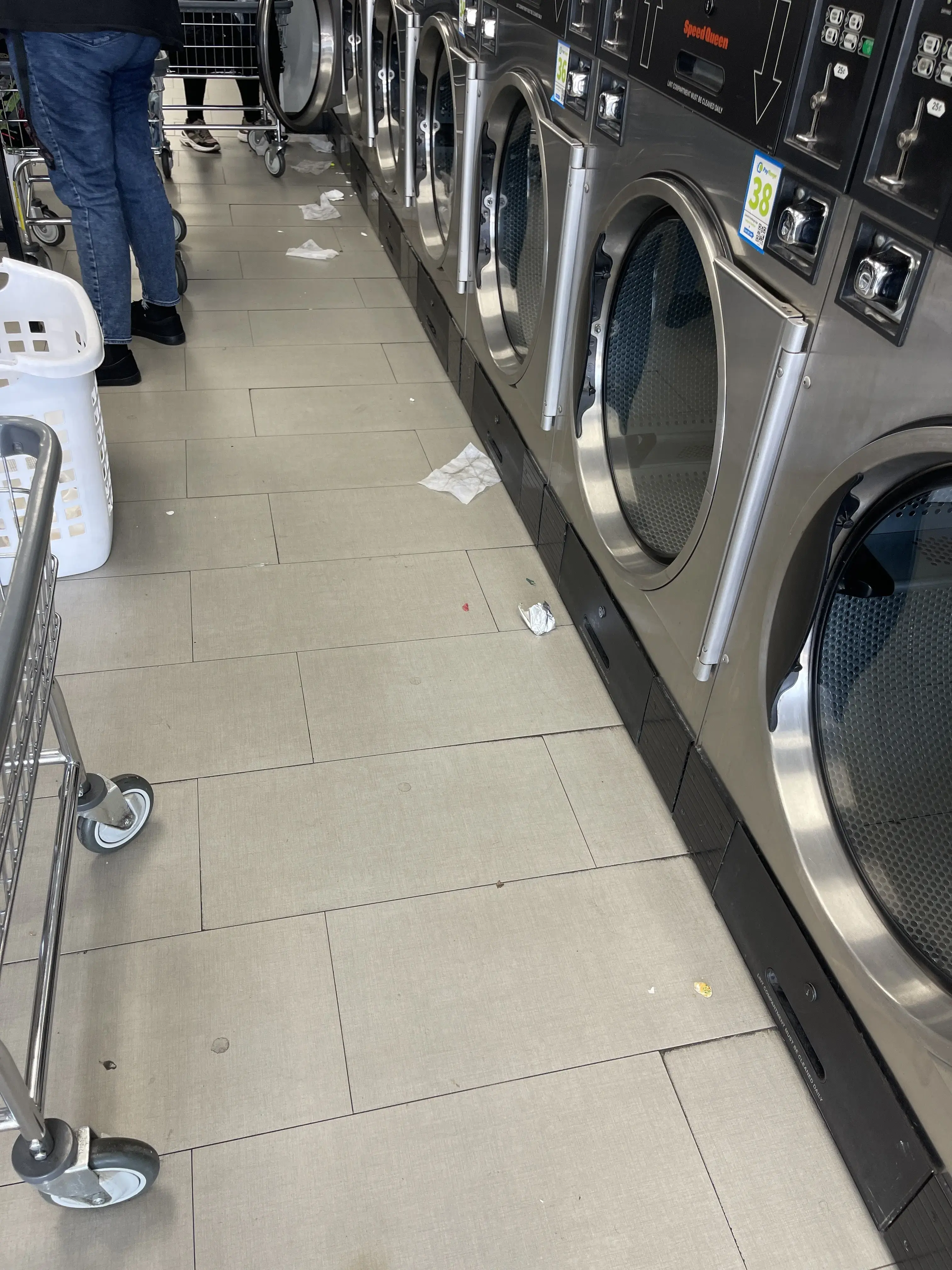 Laundry Club thumbnail 18