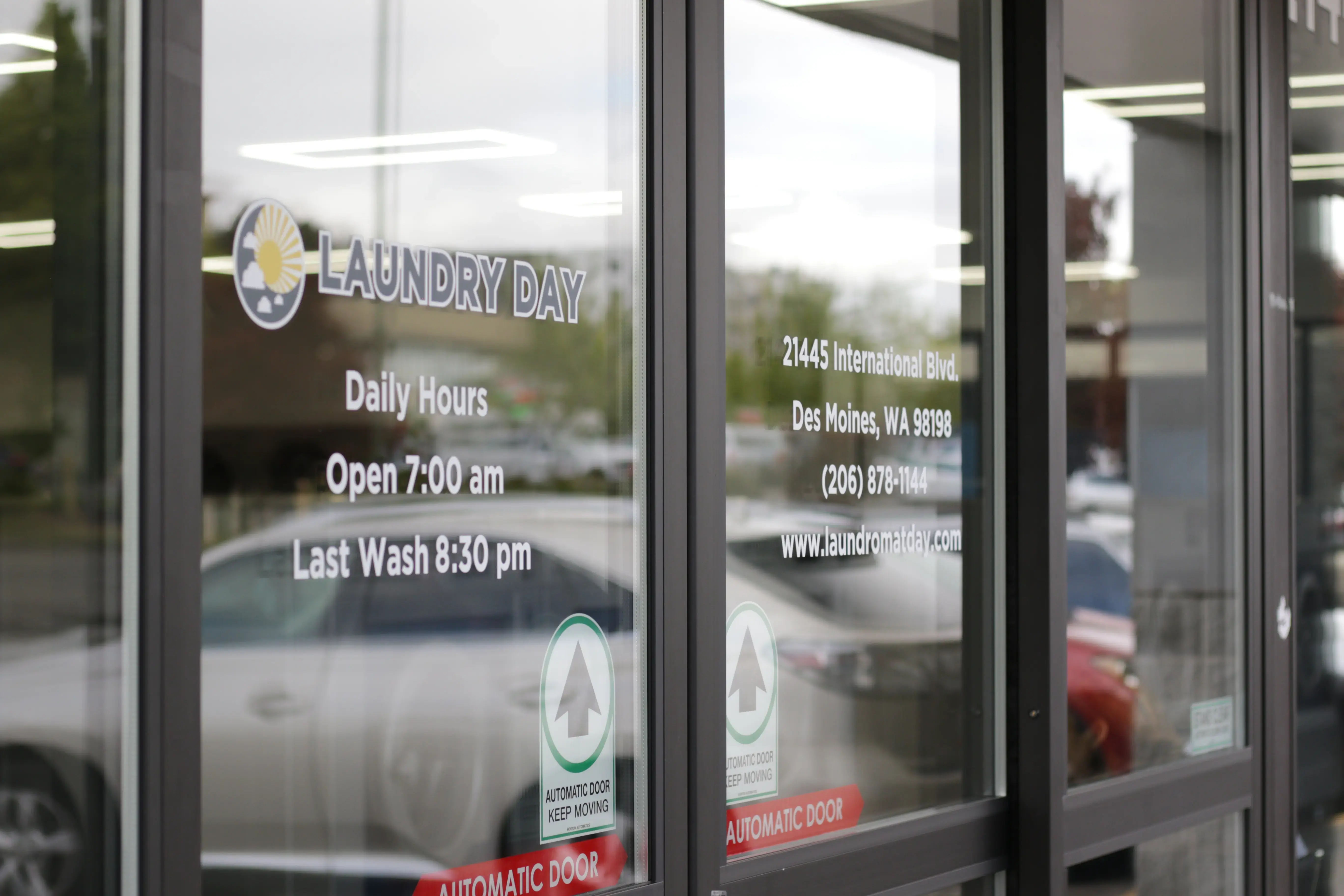 Laundry Day Laundromat thumbnail 8