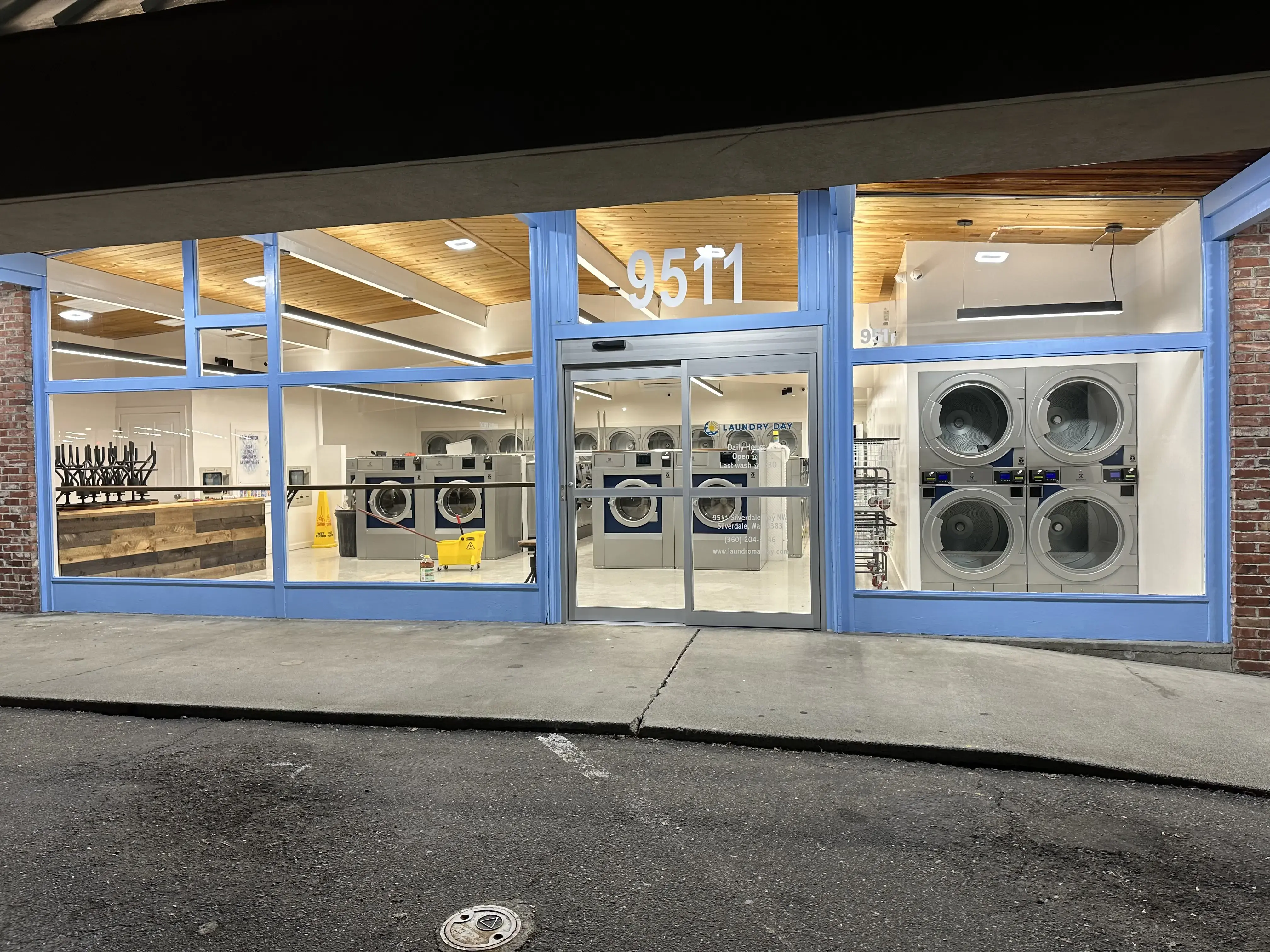 Laundry Day Laundromat thumbnail 5
