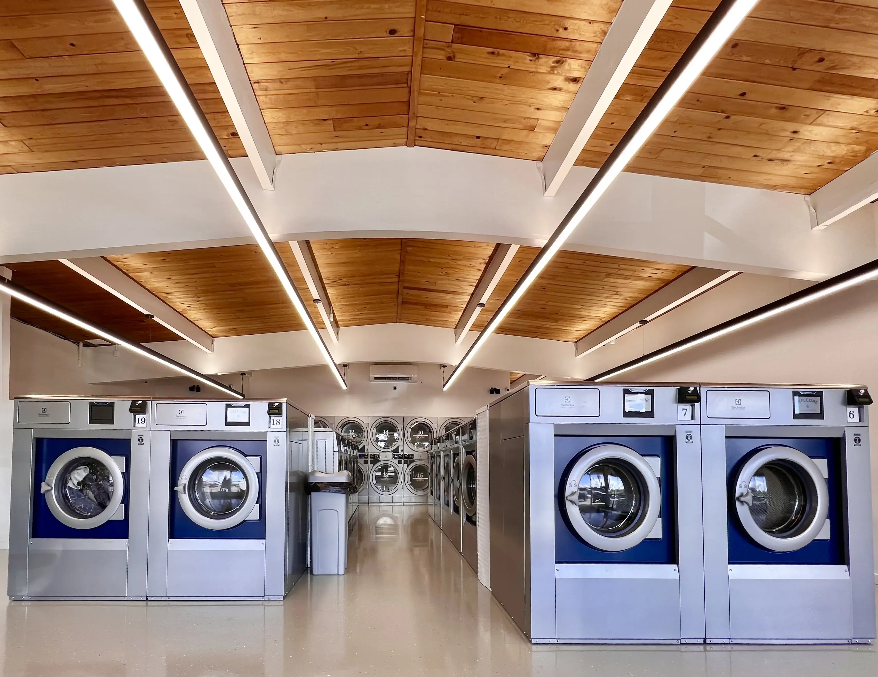 Laundry Day Laundromat - Image 17