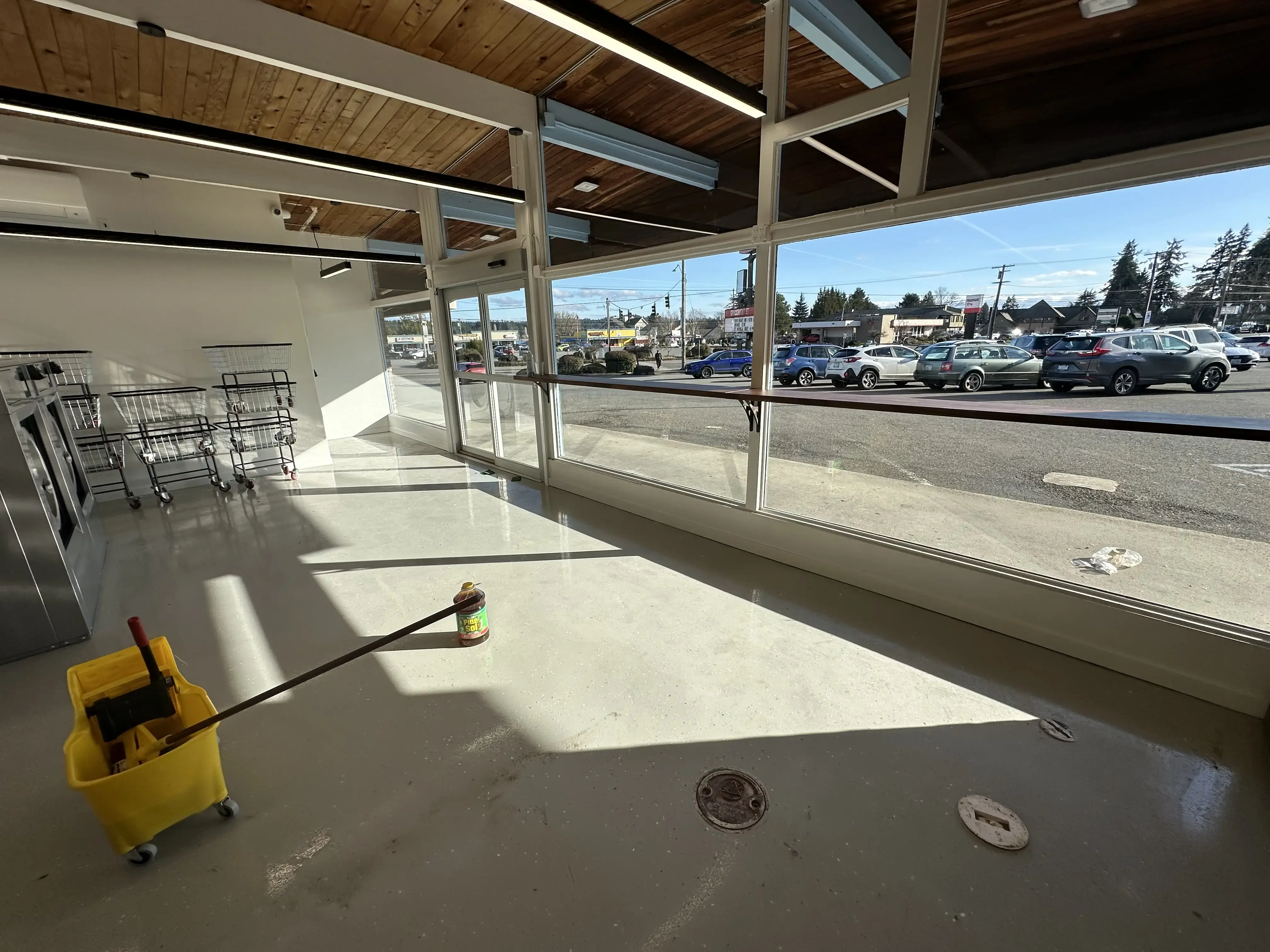 Laundry Day Laundromat thumbnail 3
