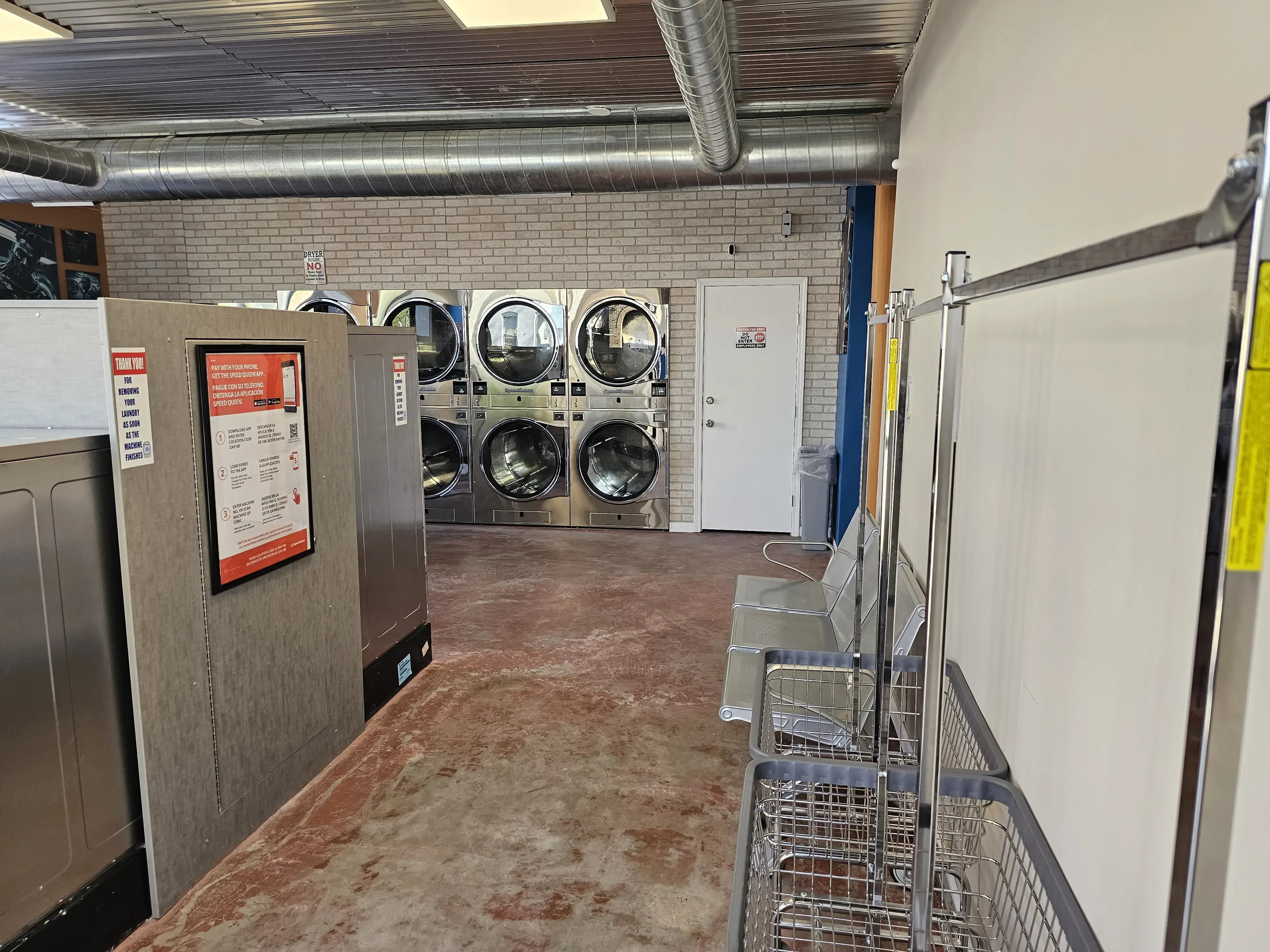 Laundry Day Laundromat thumbnail 14