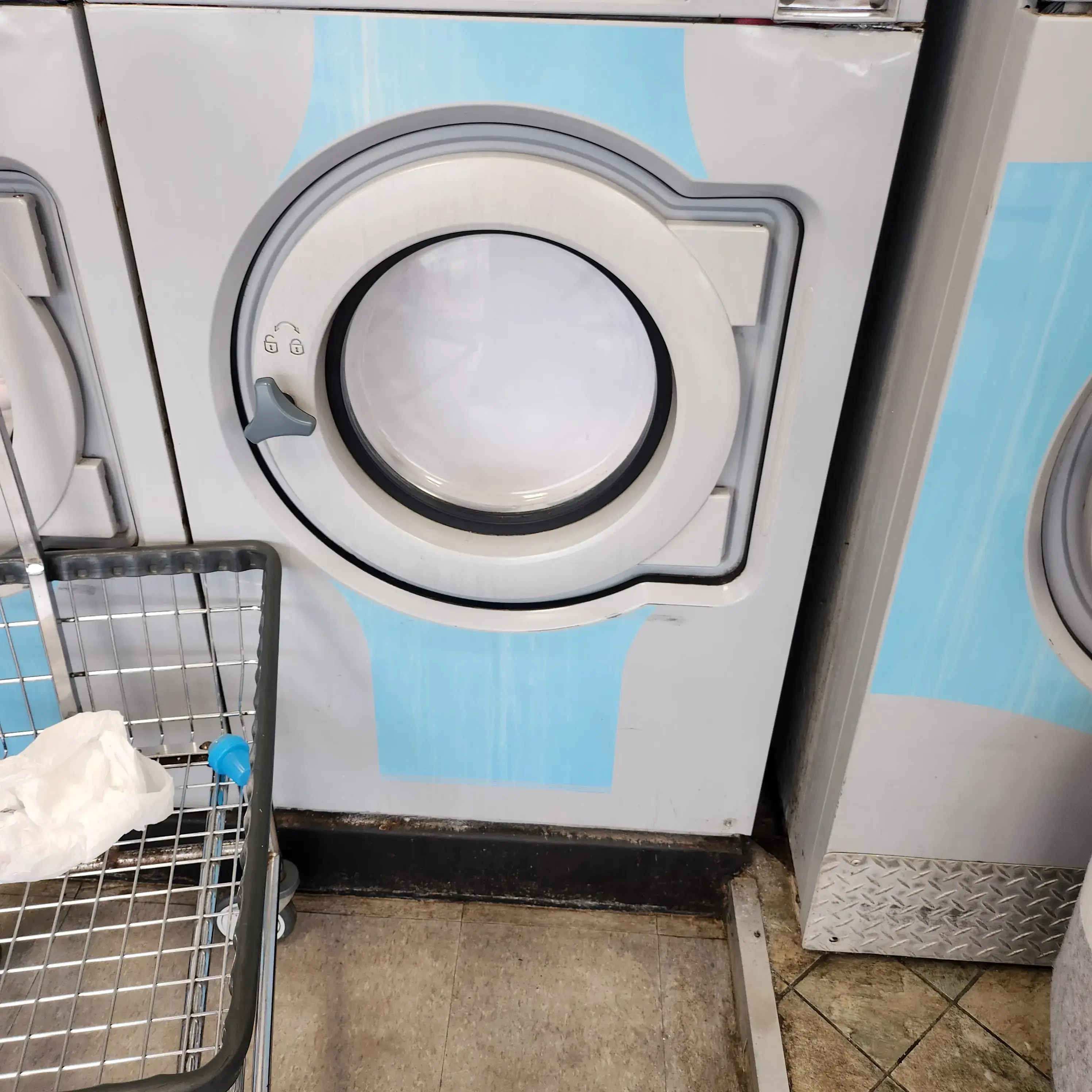 Laundry Depot thumbnail 3