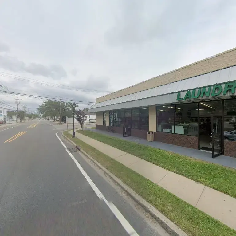 Laundry Depot Carleton Ave - Image 10