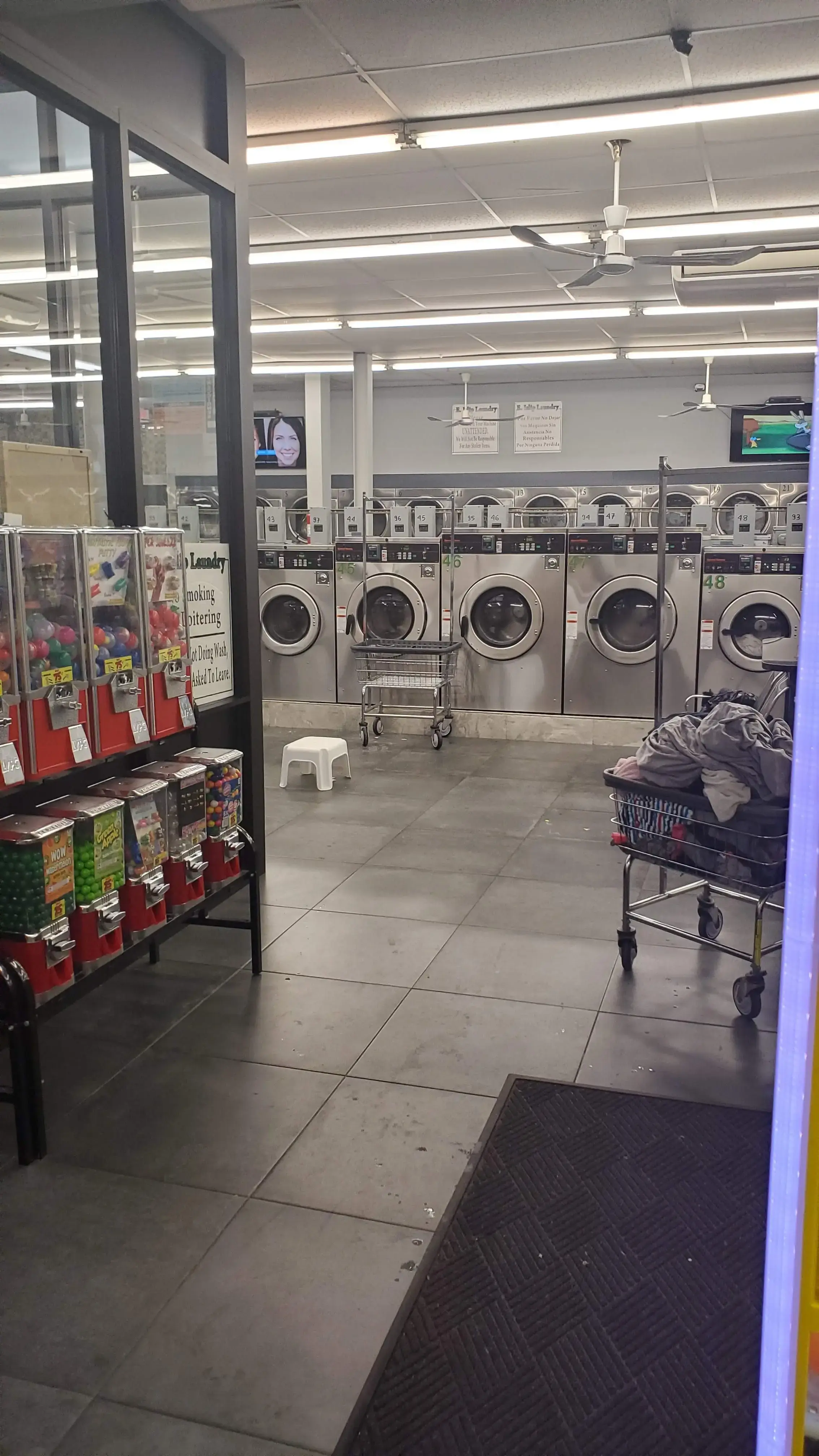 Laundry Depot East Islip - Image 13