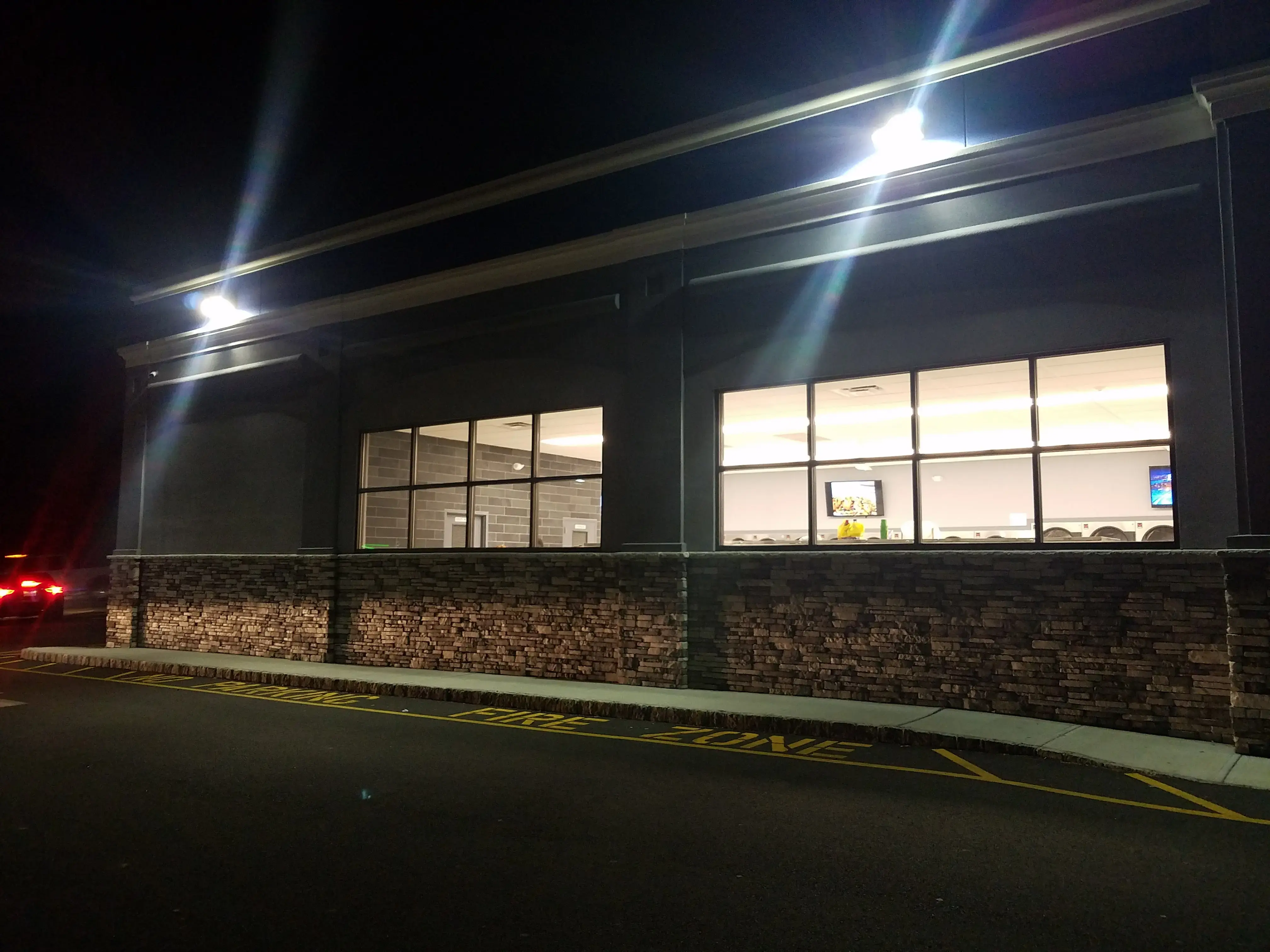 Laundry Depot - Image 13