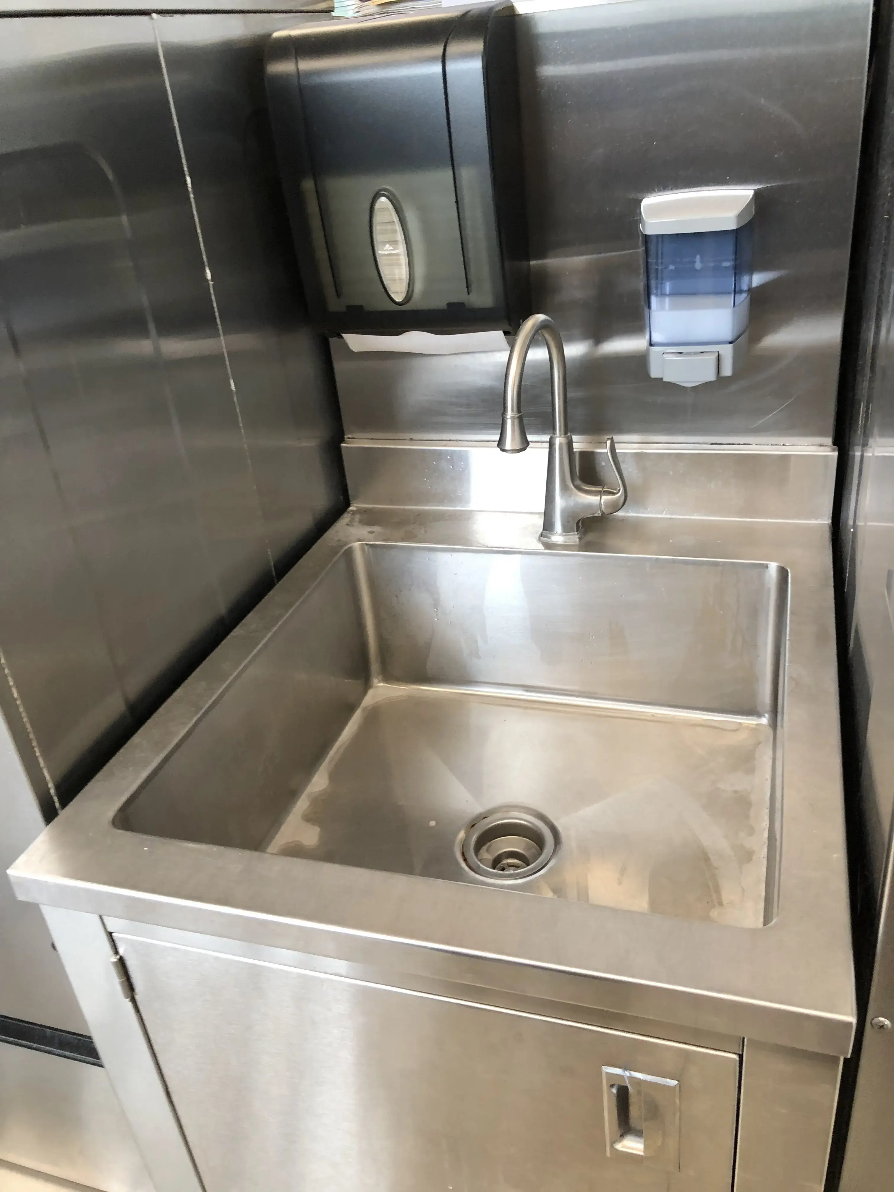 Laundry Depot - Image 18