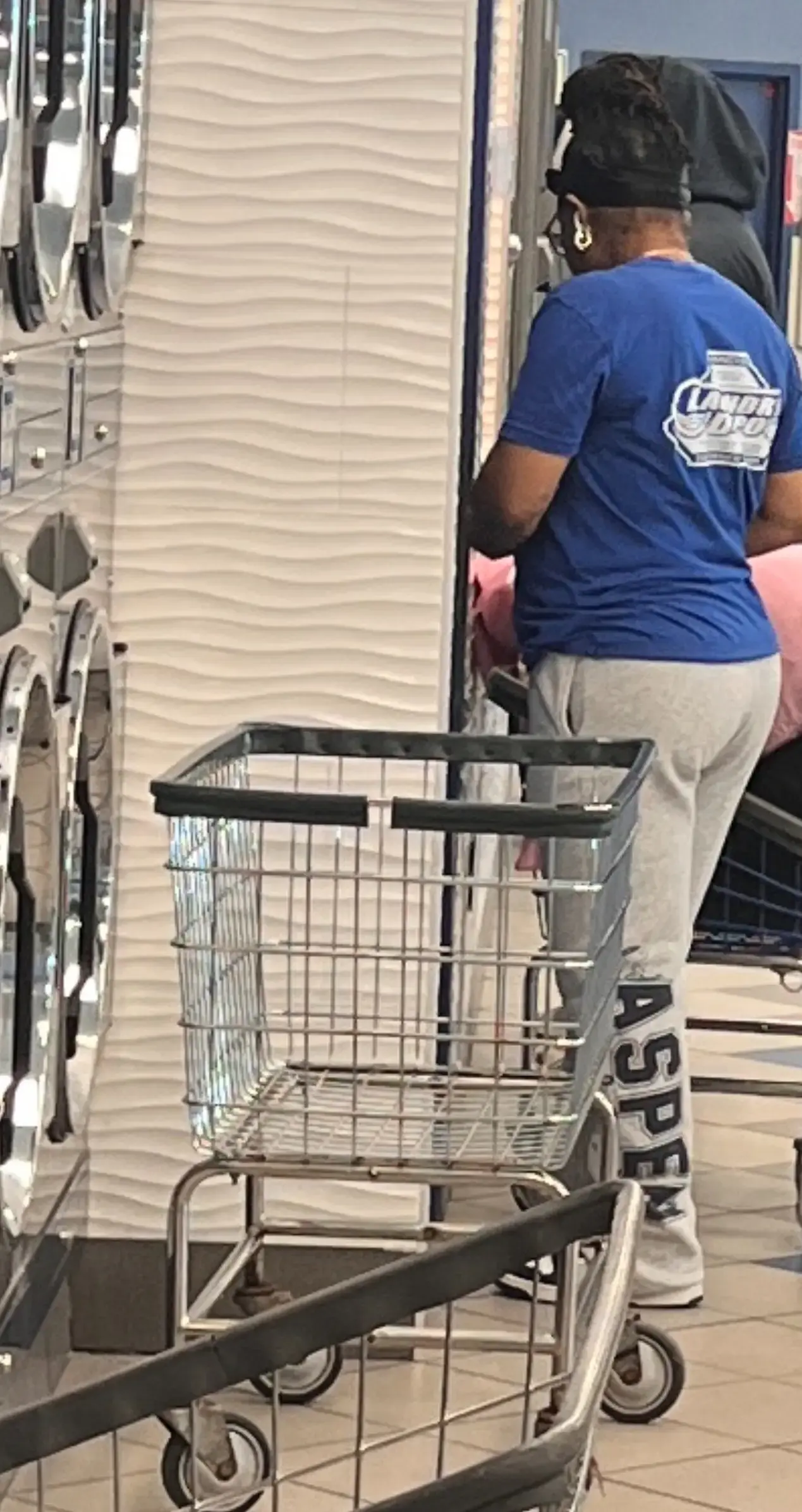 Laundry Depot thumbnail 17