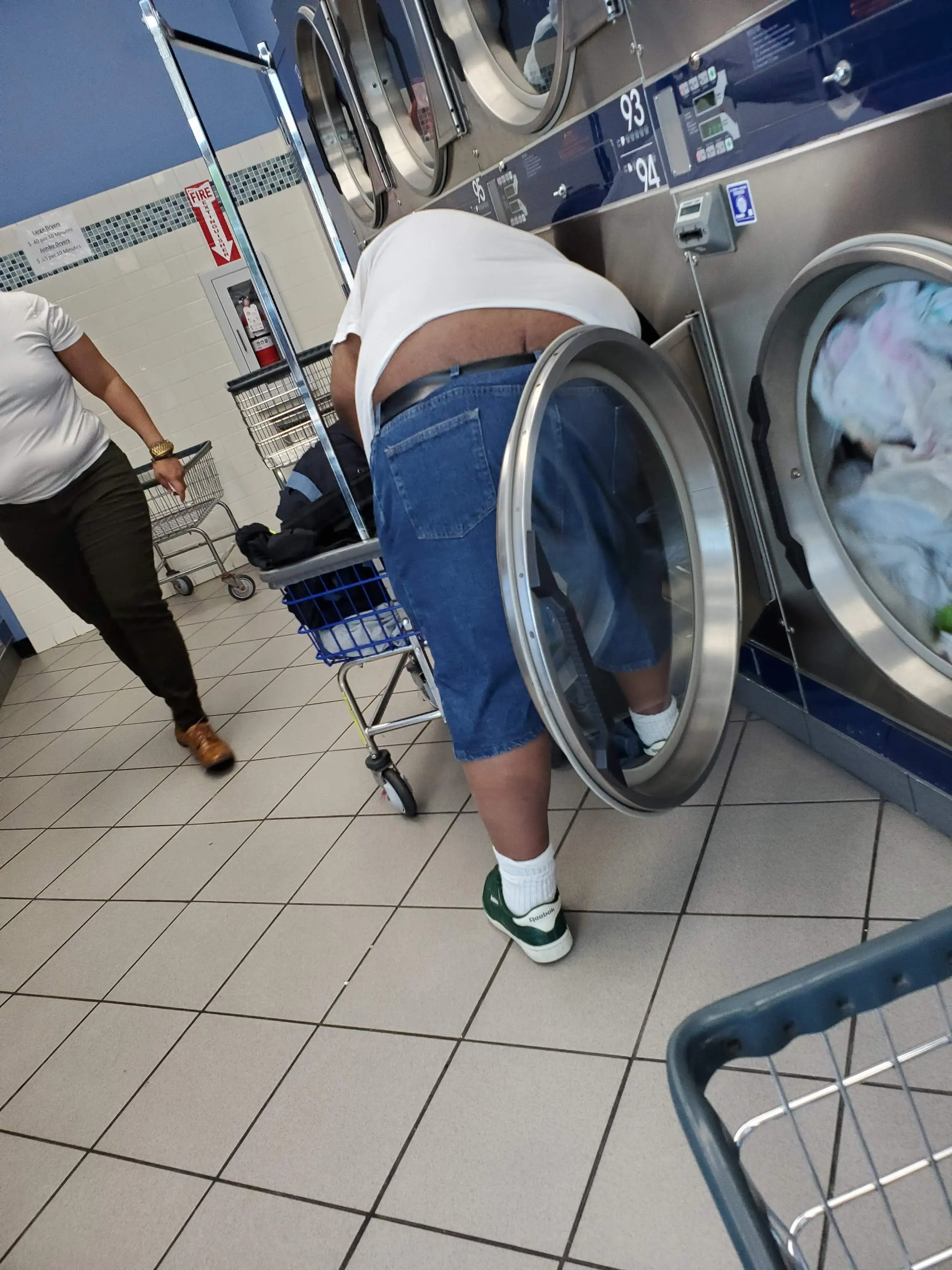 Laundry Depot - Image 9