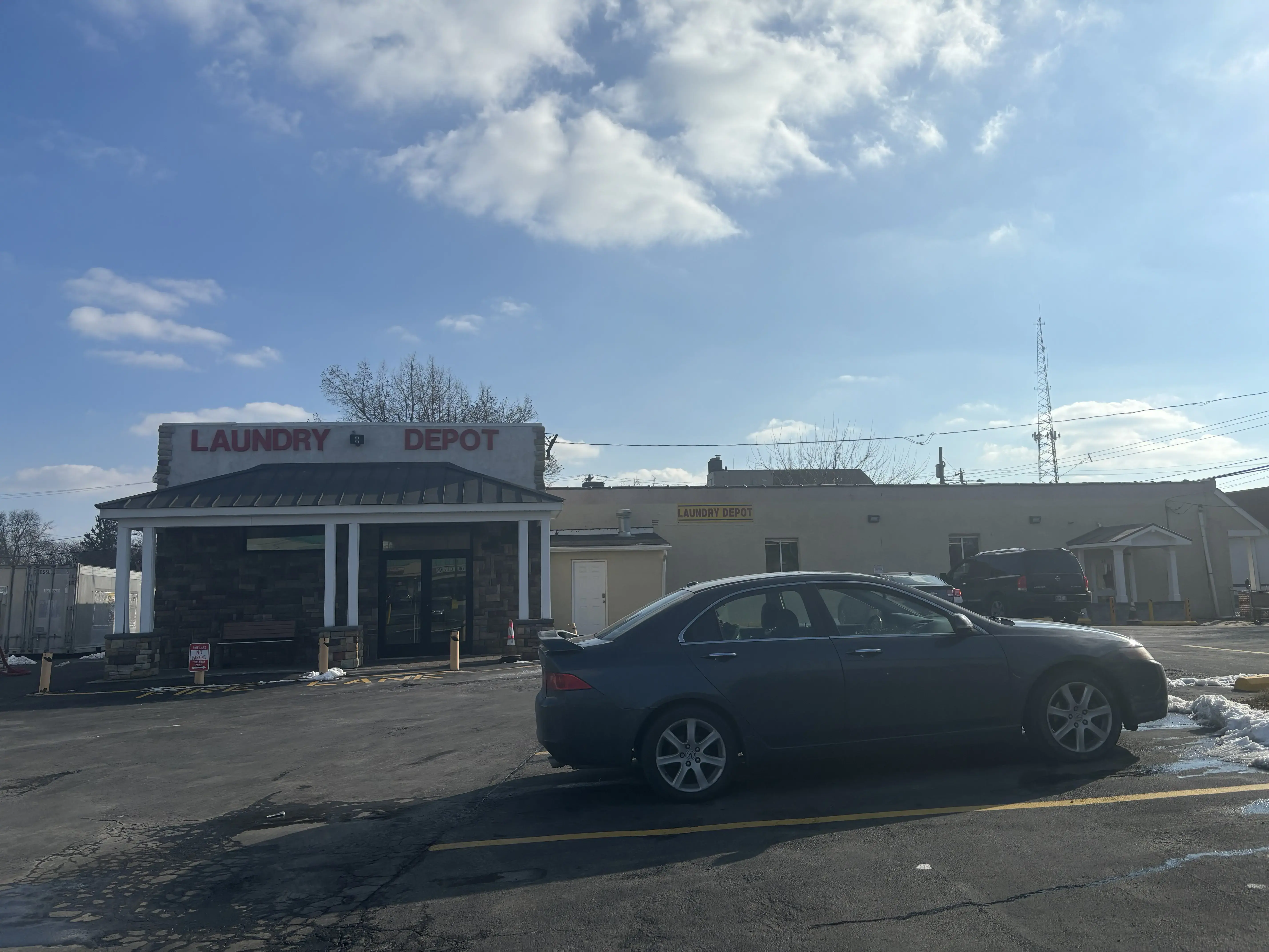 Laundry Depot of Penndel - Image 2