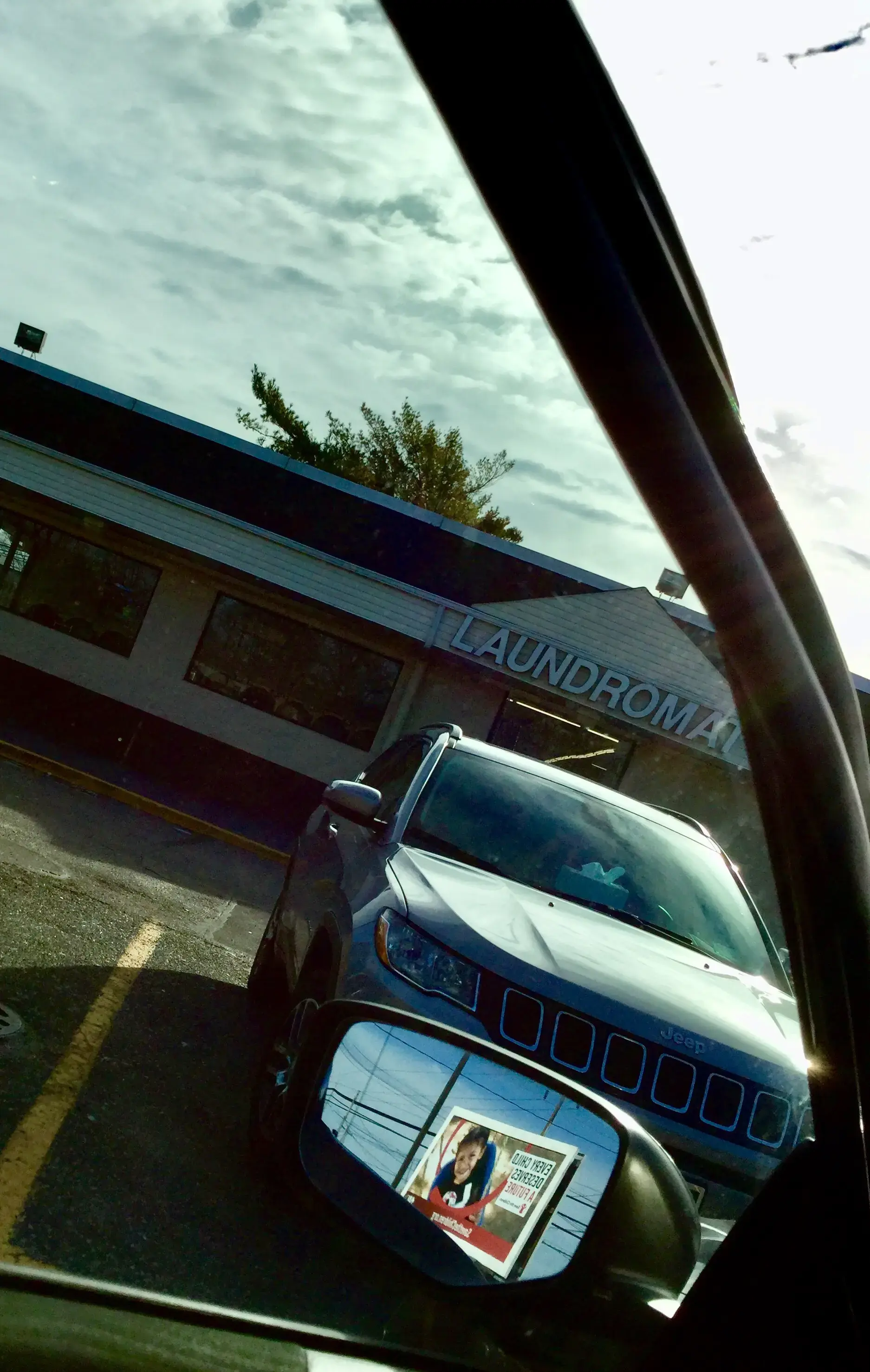 Laundry Depot Union Blvd thumbnail 7