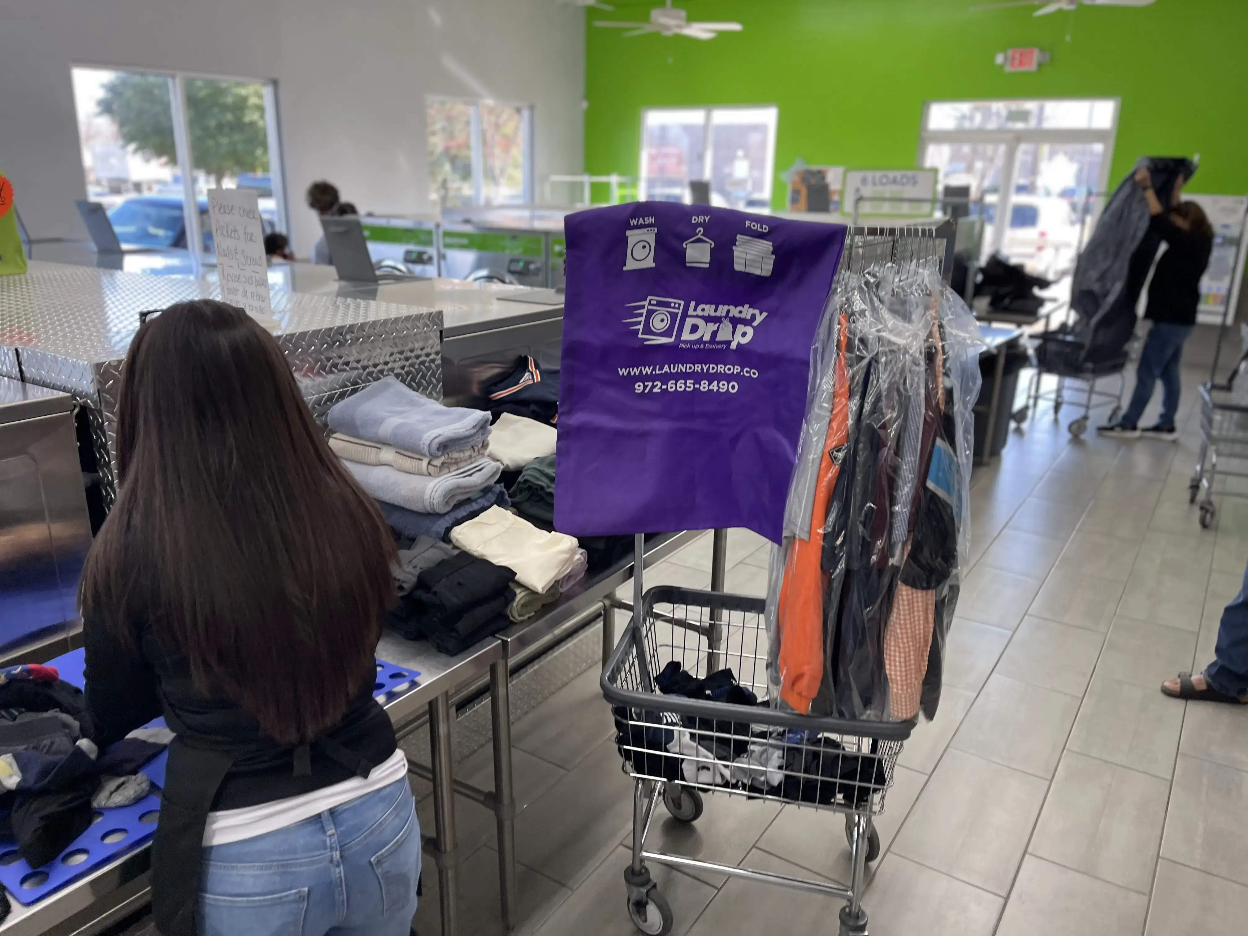 Laundry Drop Pickup & Delivery thumbnail 11