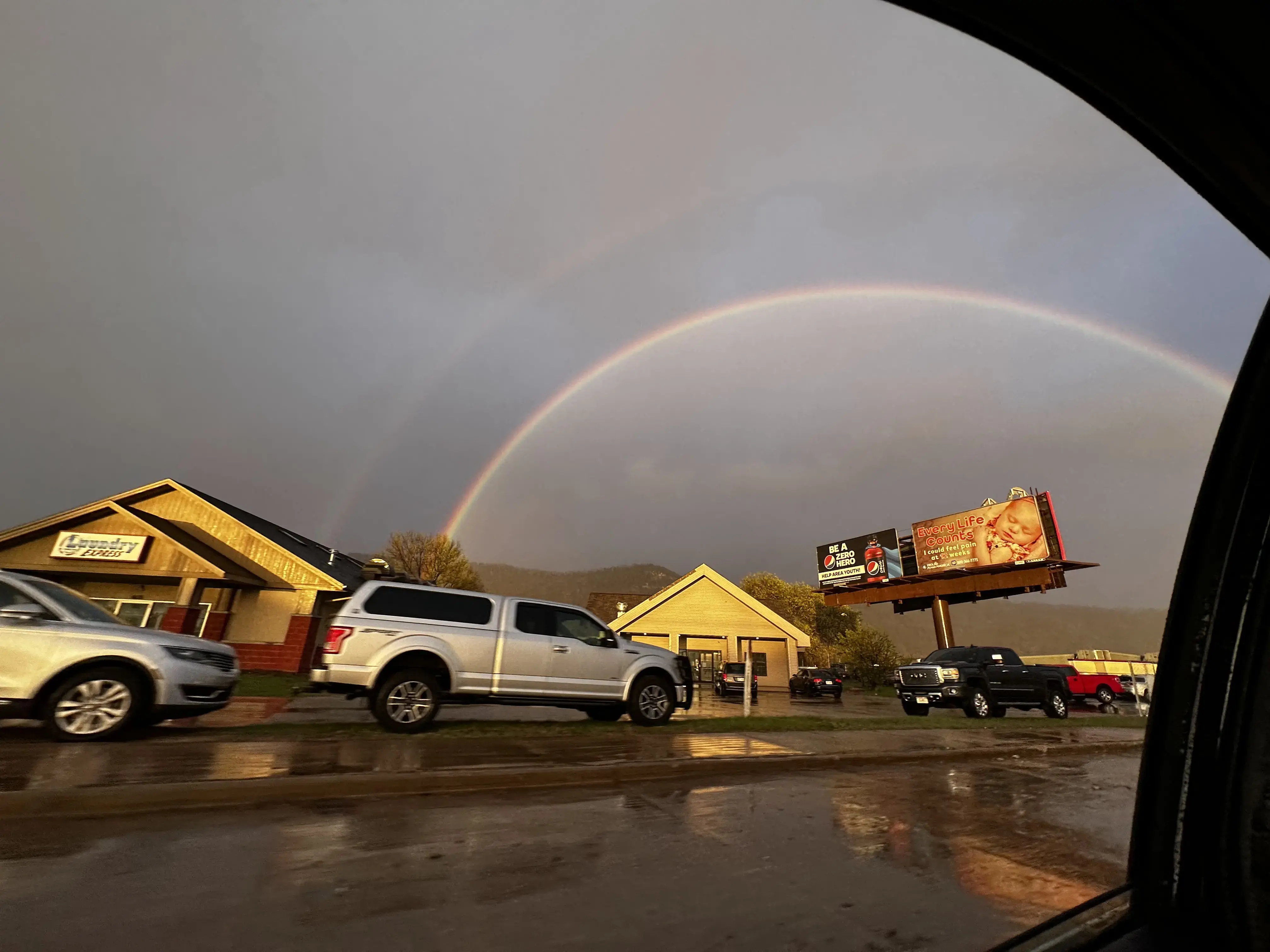 Laundry Express Laundromat- La Crosse thumbnail 4