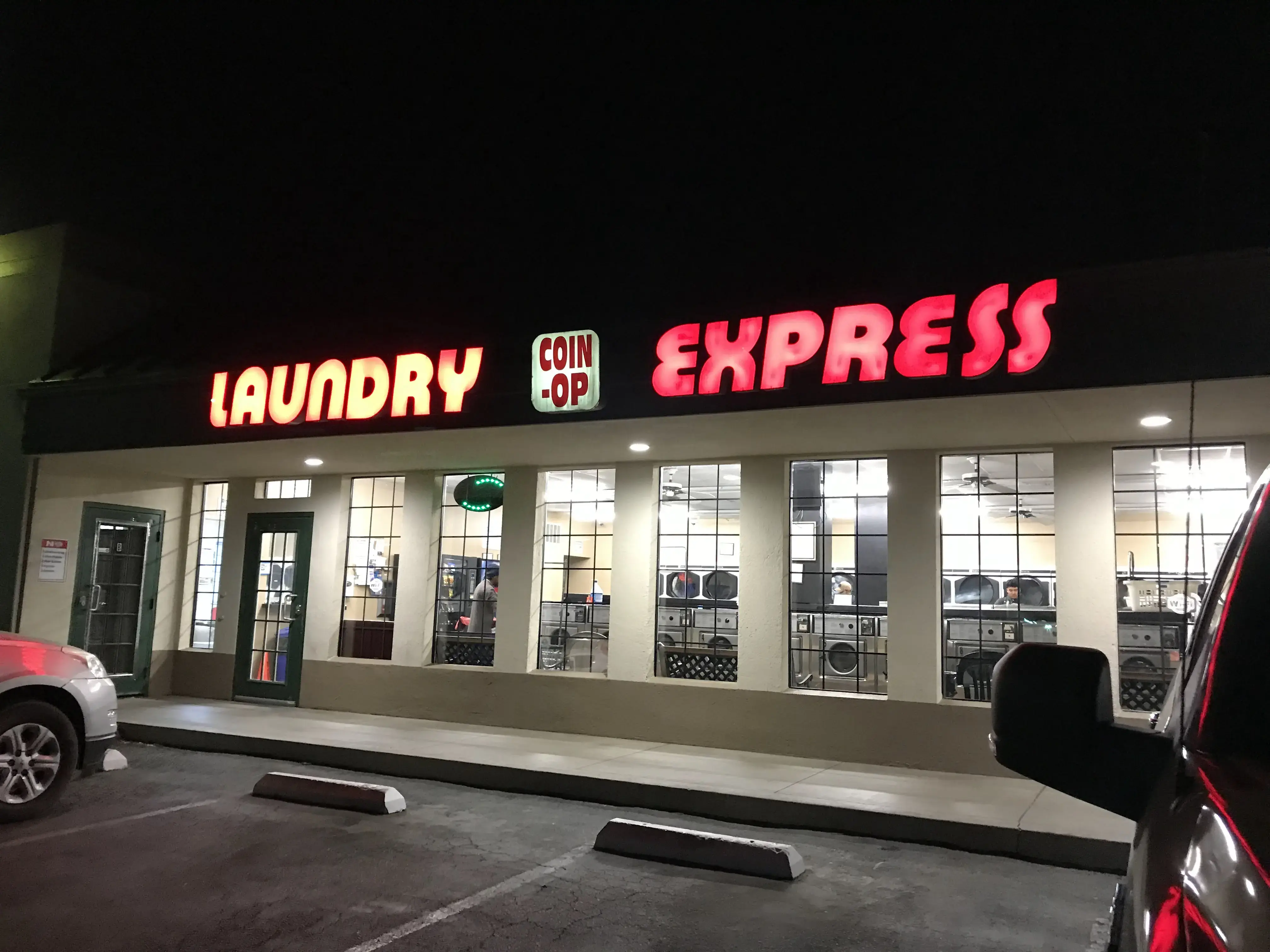 Laundry Express, LLC thumbnail 4