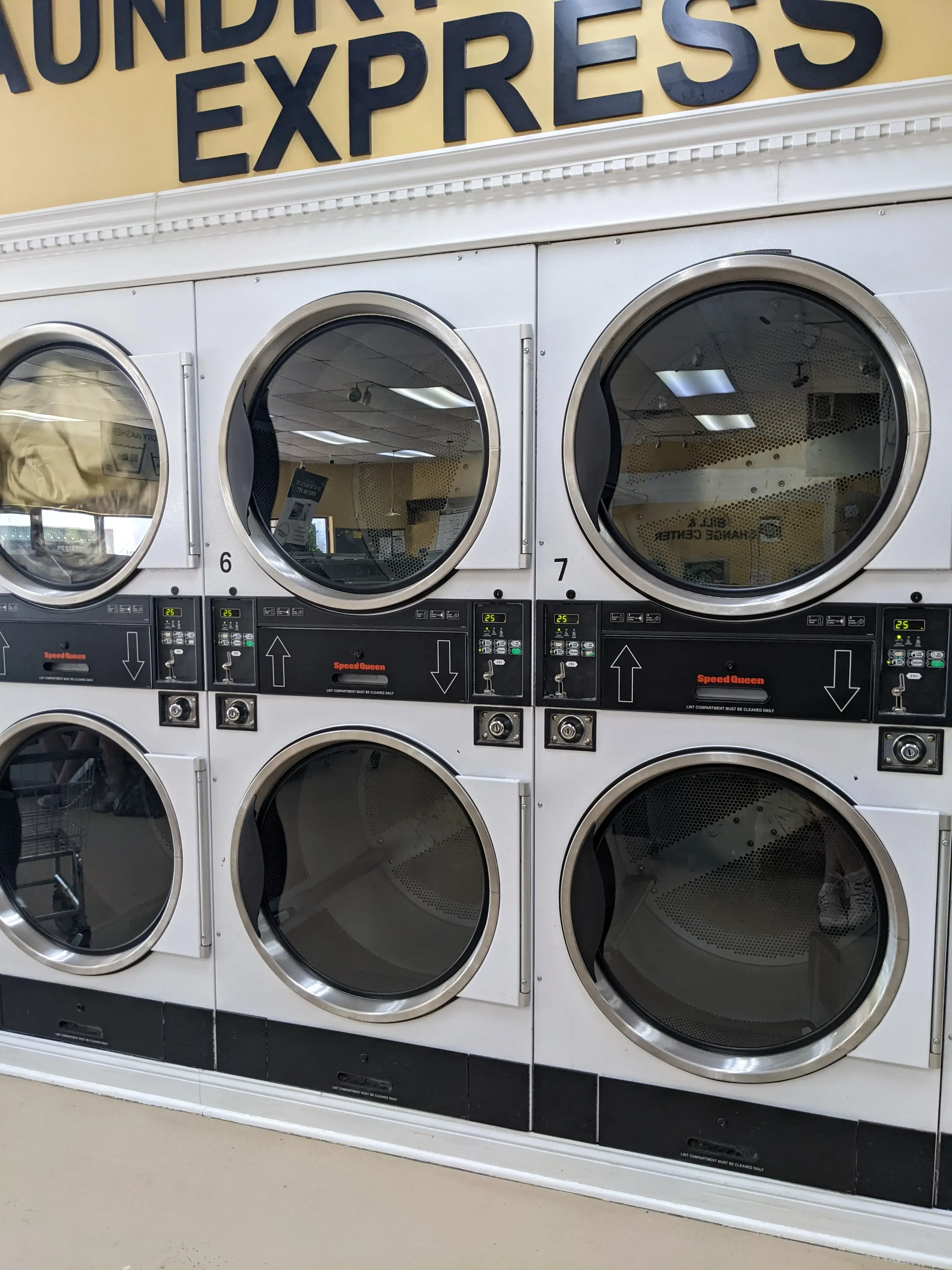 Laundry Express thumbnail 18