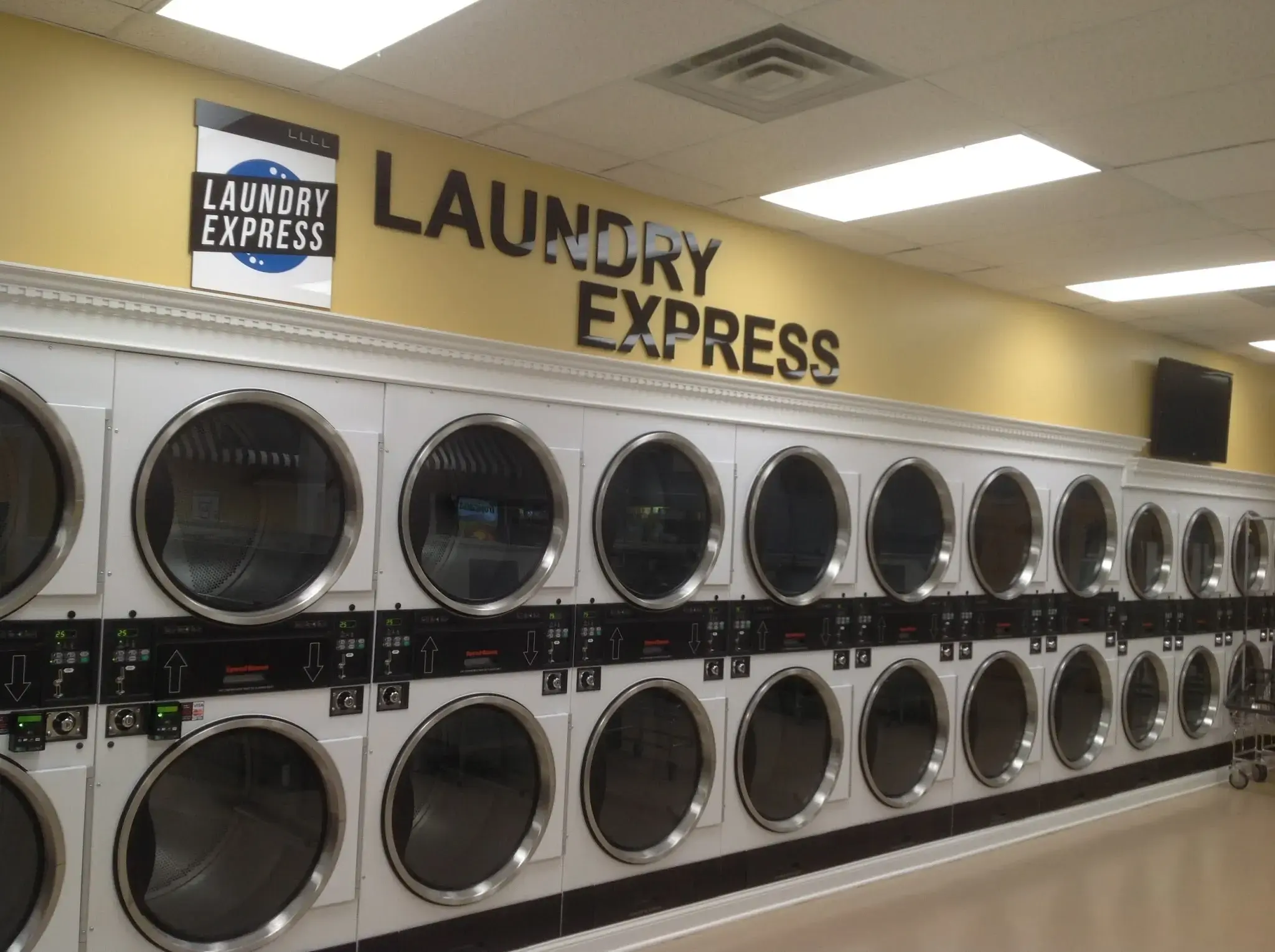 Laundry Express thumbnail 19