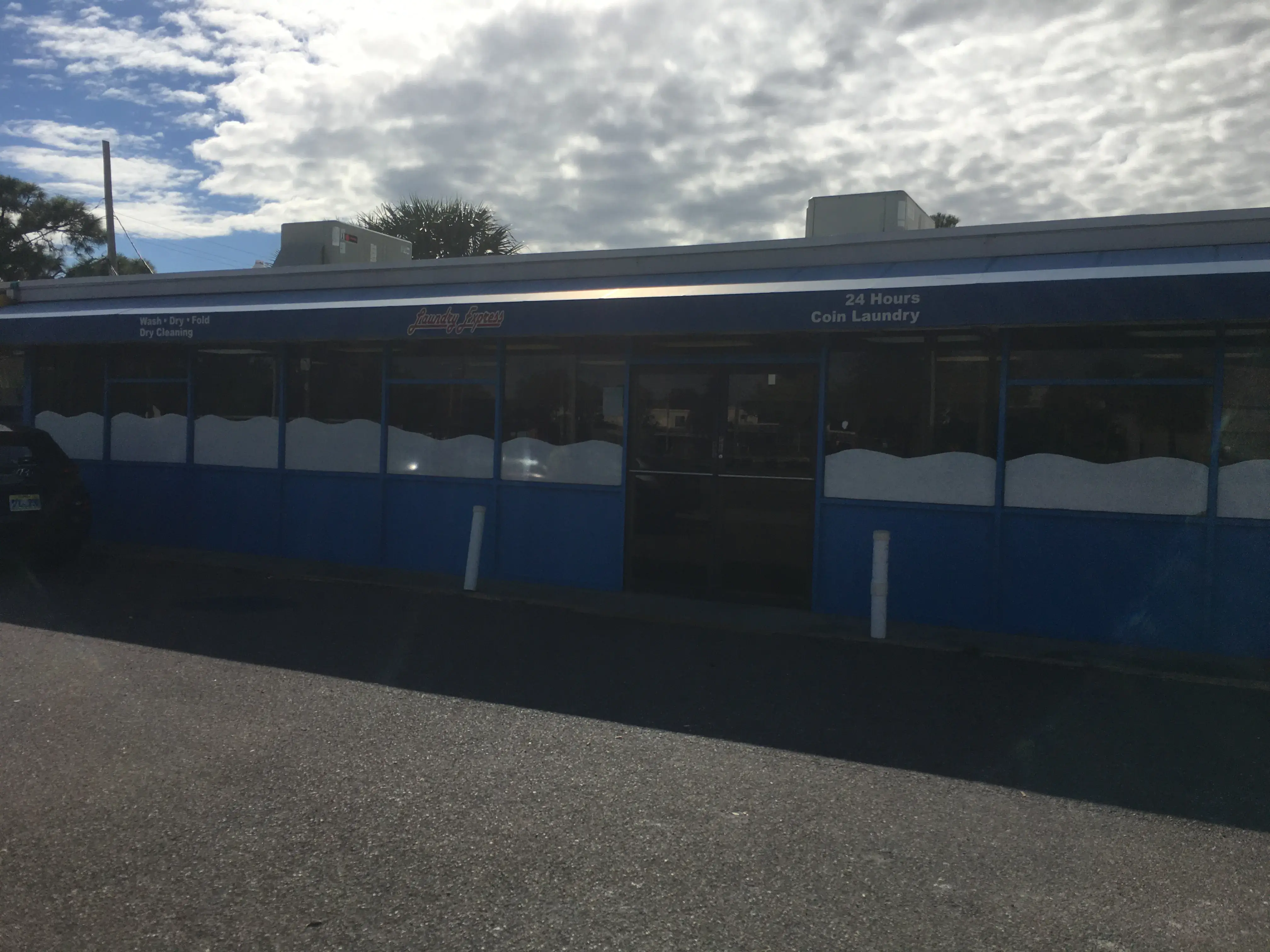 Laundry Express thumbnail 7