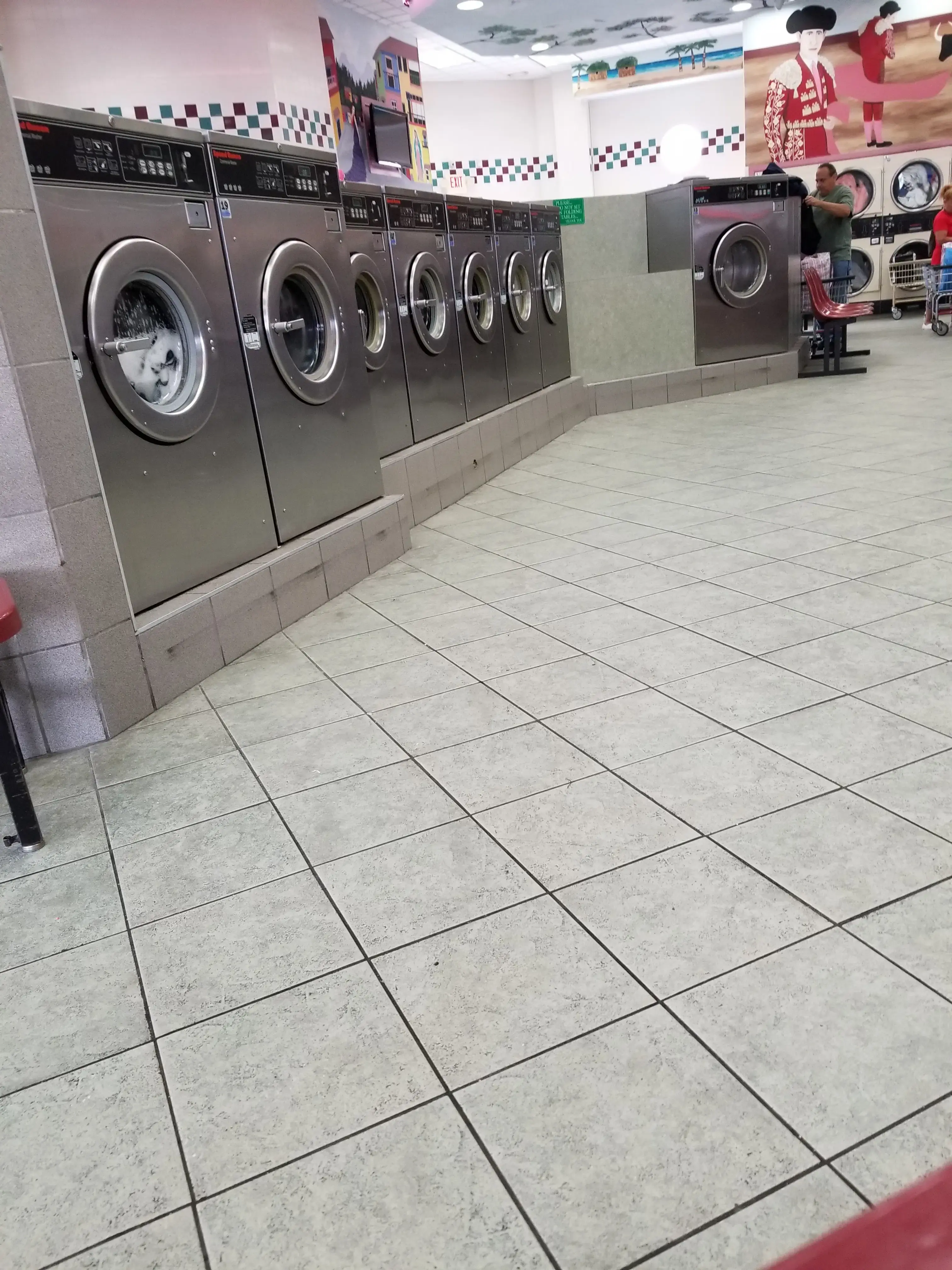 Laundry Factory & Dry Cleaning - Image 5