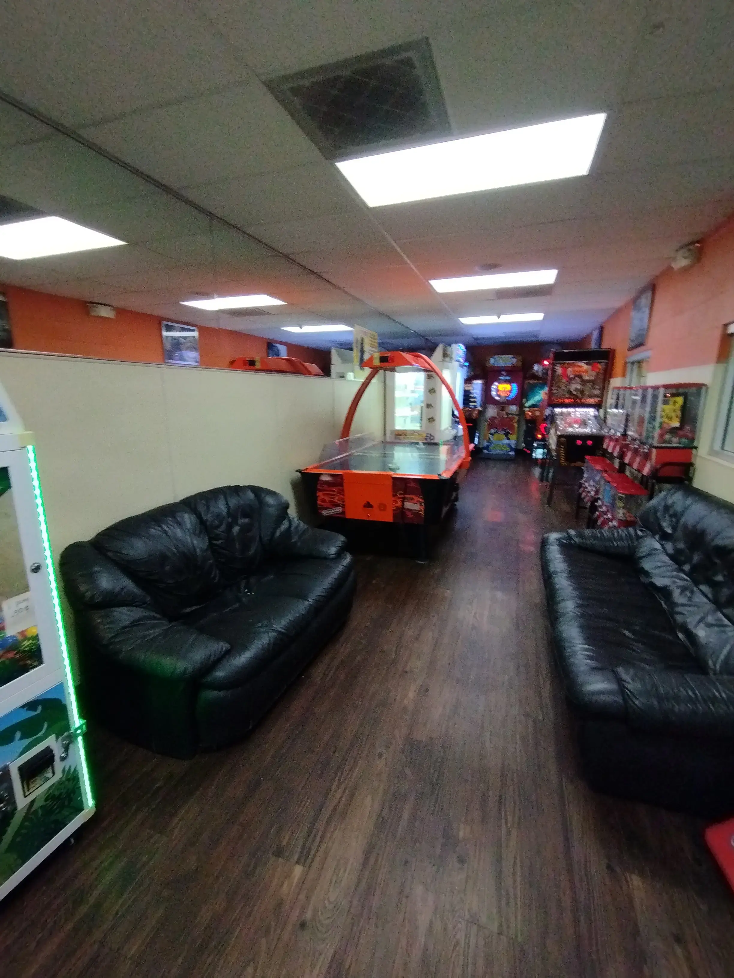 Laundry For Less - Image 7