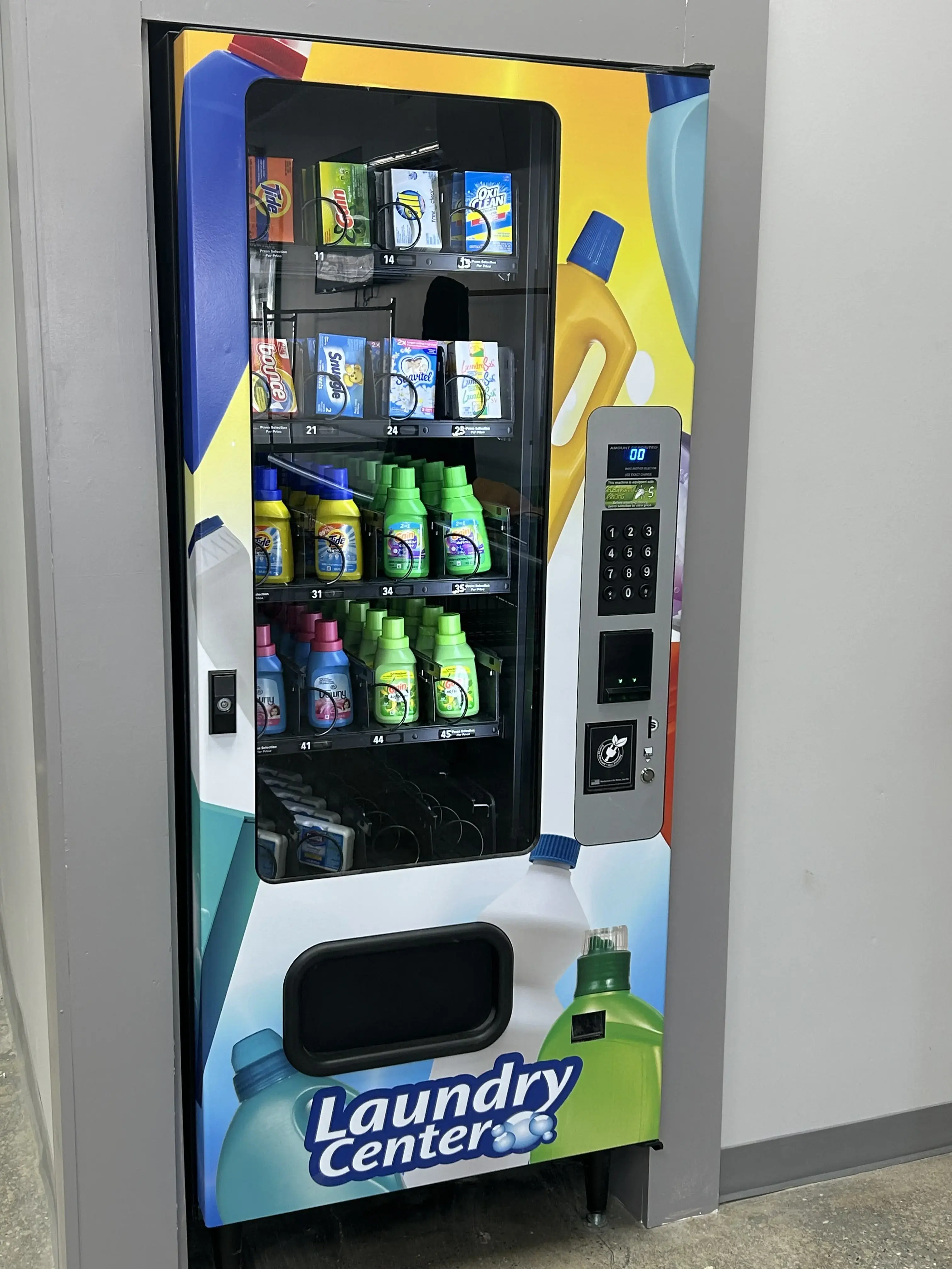 Laundry For Less Norwich - Oak Tree Plaza - Westside - Image 4