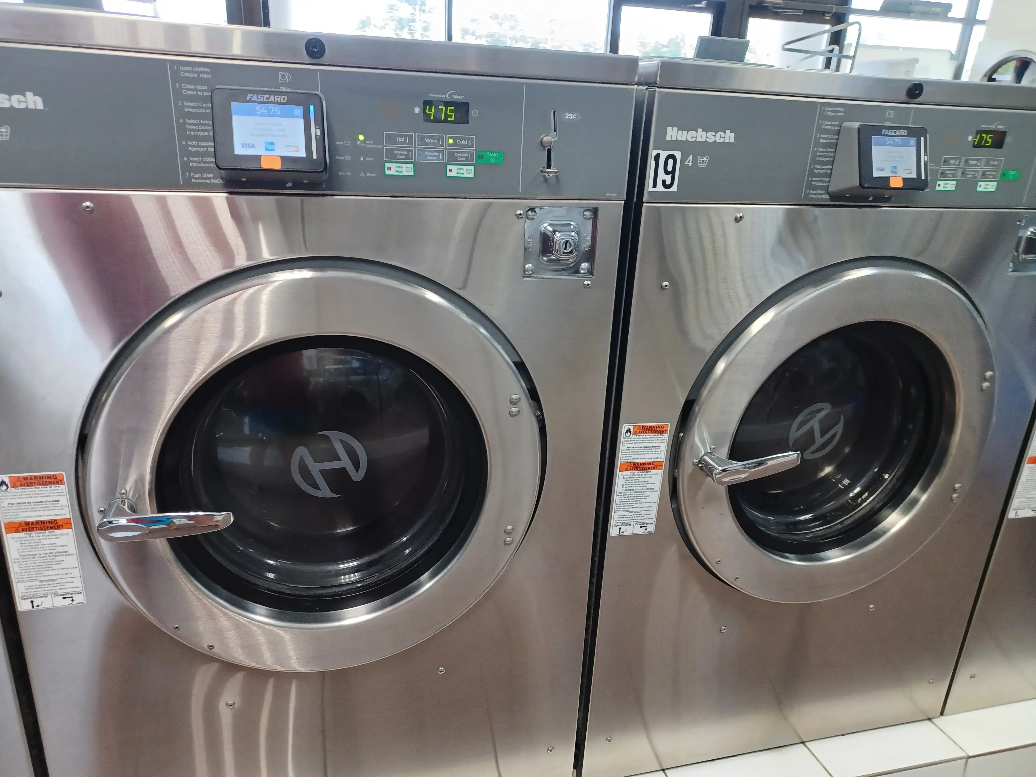 Laundry Hut thumbnail 5