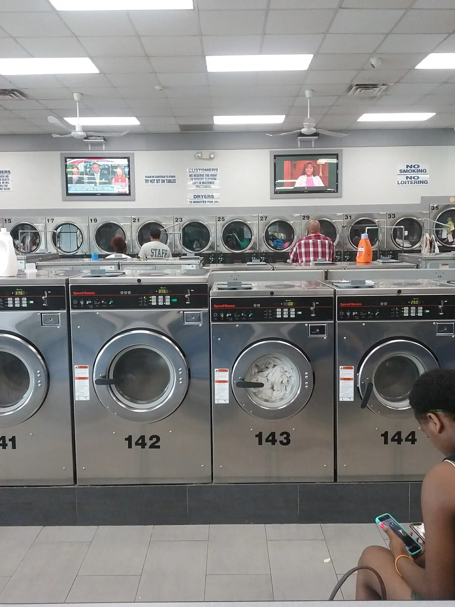 Laundry King of Coram thumbnail 14