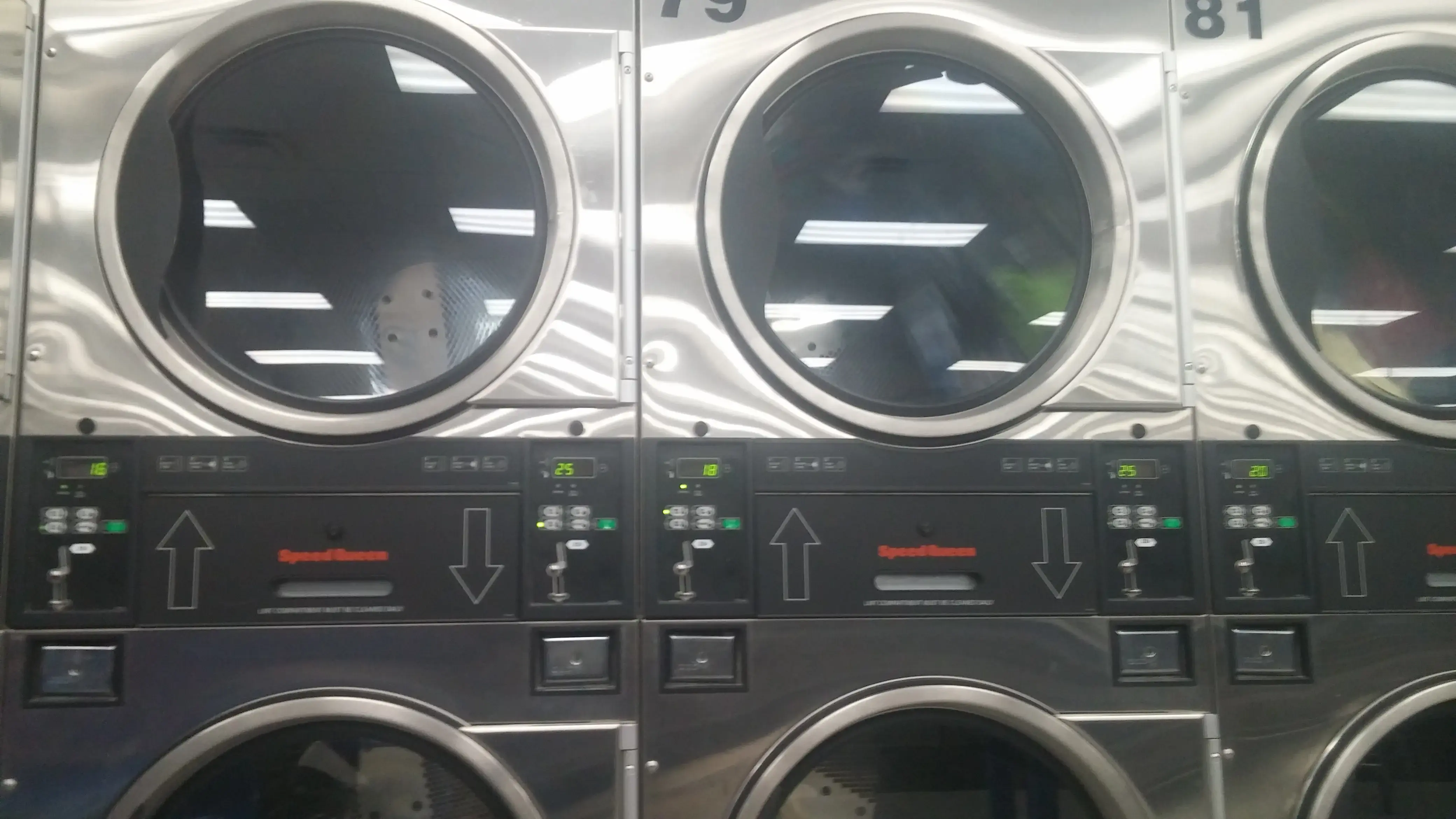 Laundry King of Coram - Image 8