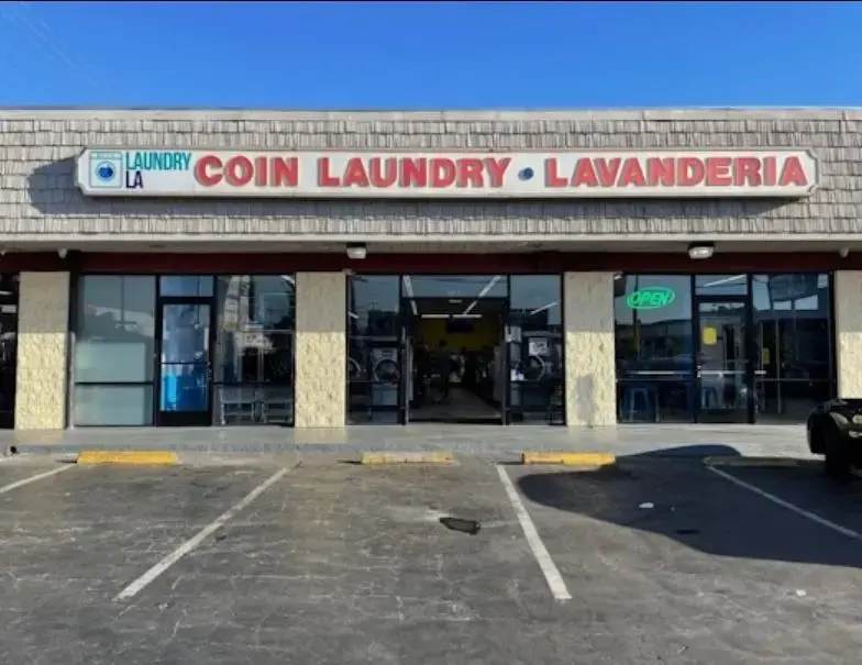 Laundry LA Laundromat - Image 1