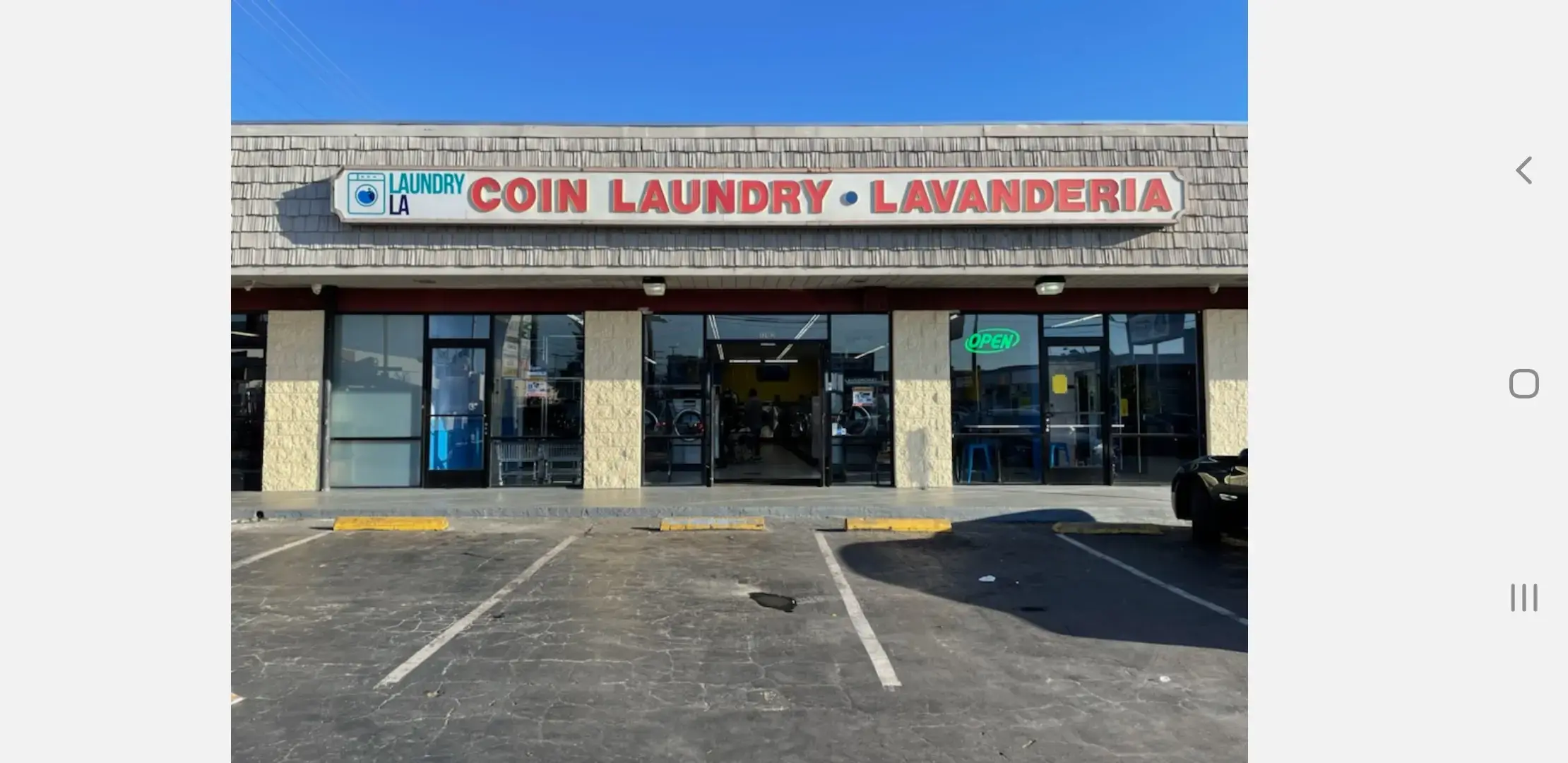 Laundry LA Laundromat thumbnail 17