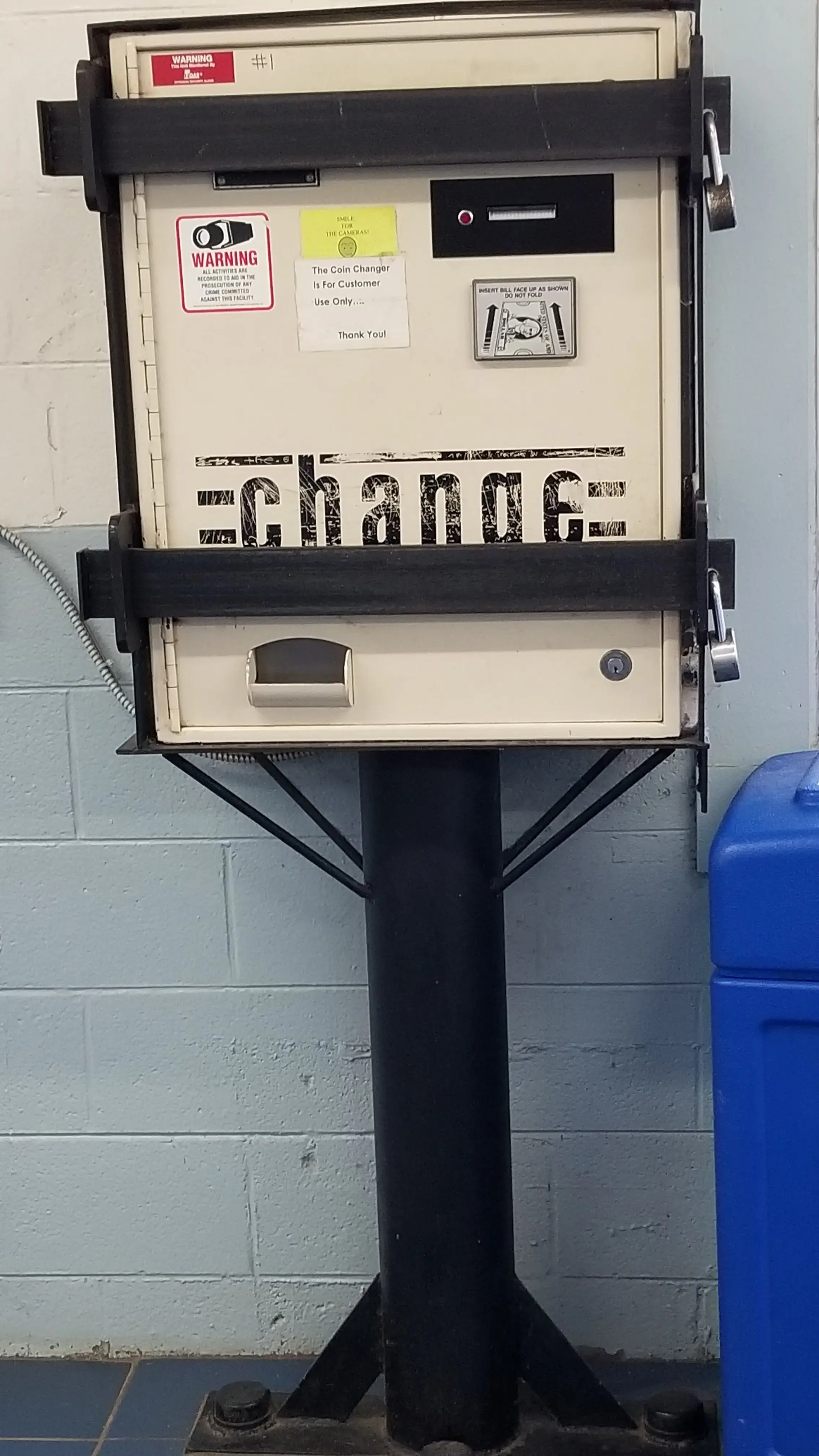 Laundry Land Laundromat - Image 10