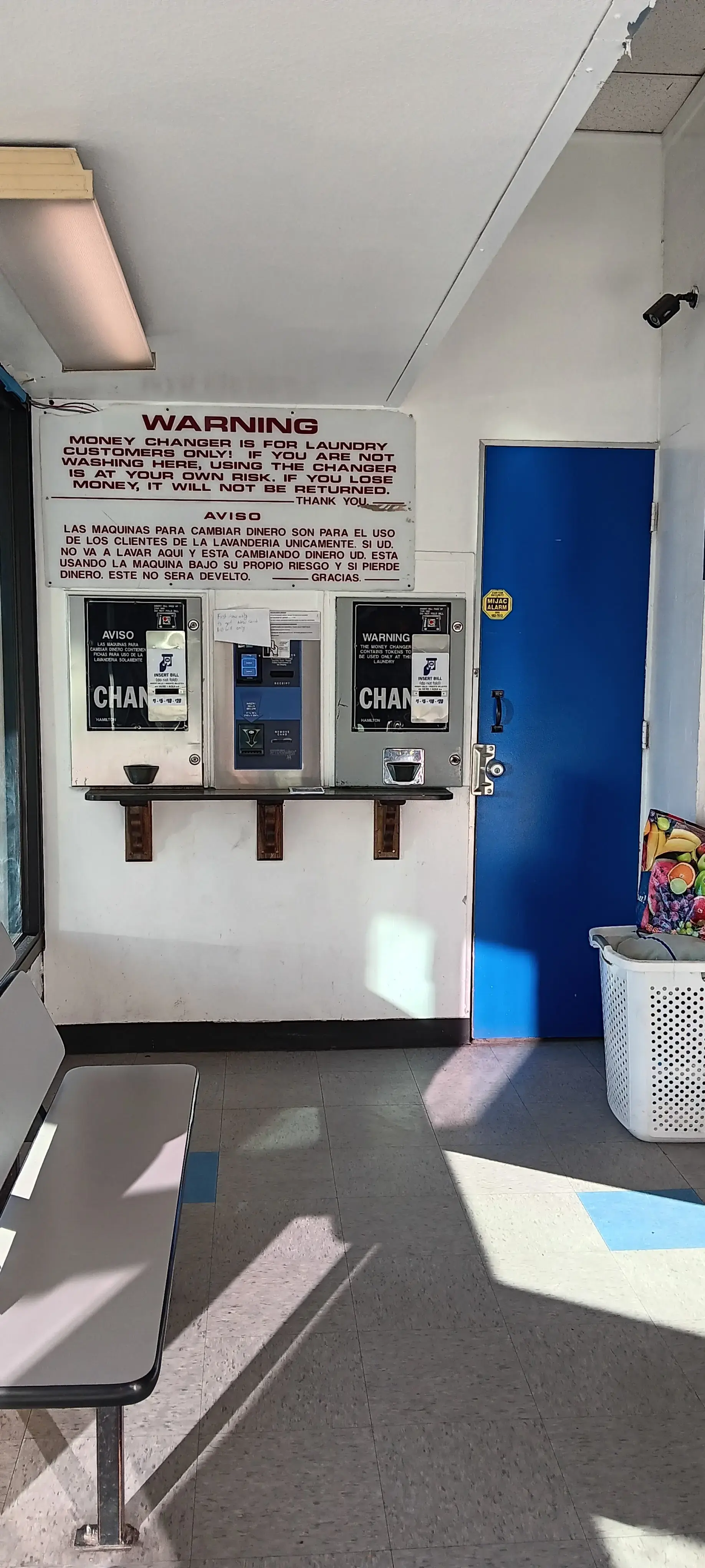Laundry Land / Lavanderia - Image 7