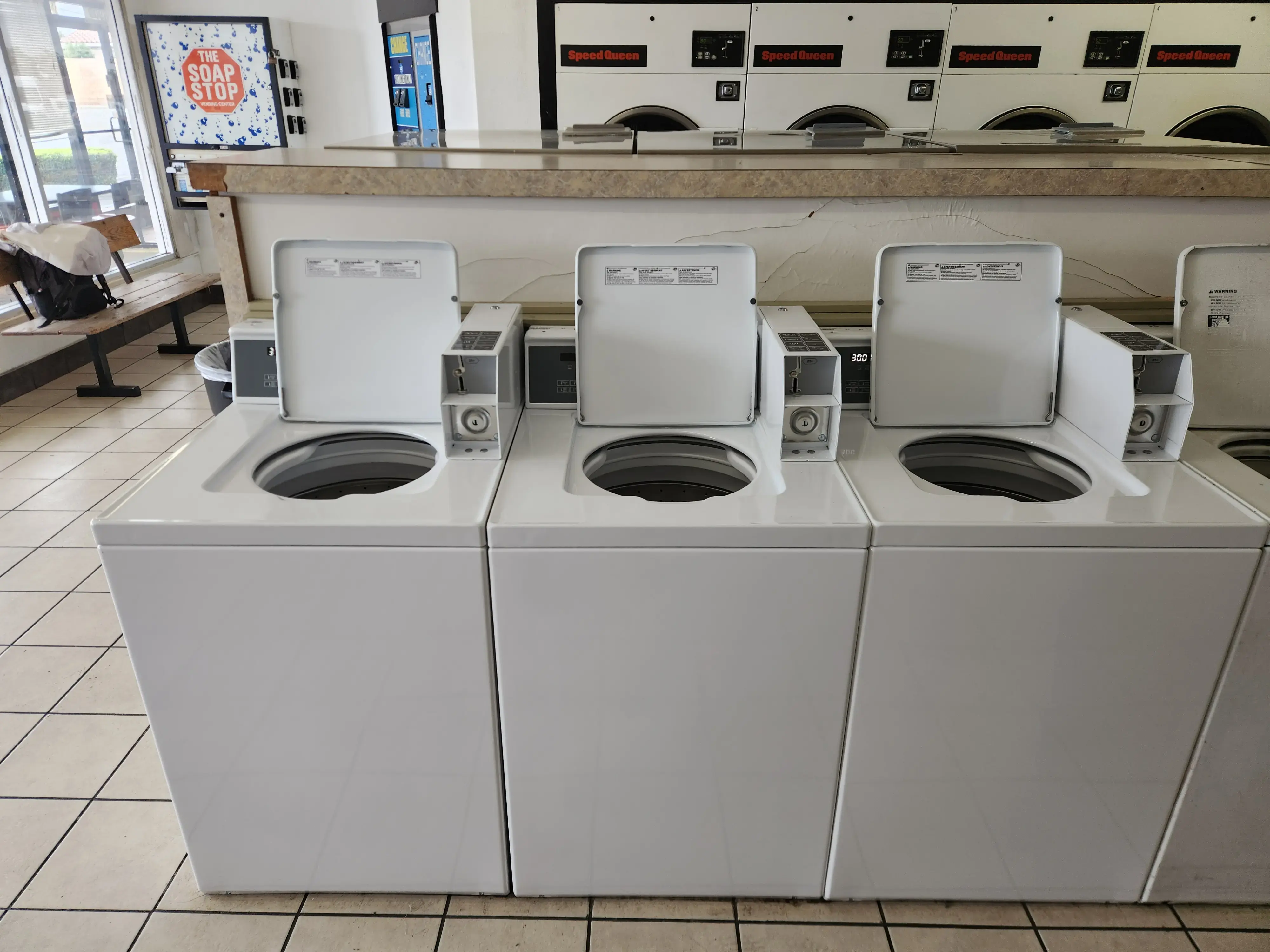 Laundry Land / Lavanderia - Image 6