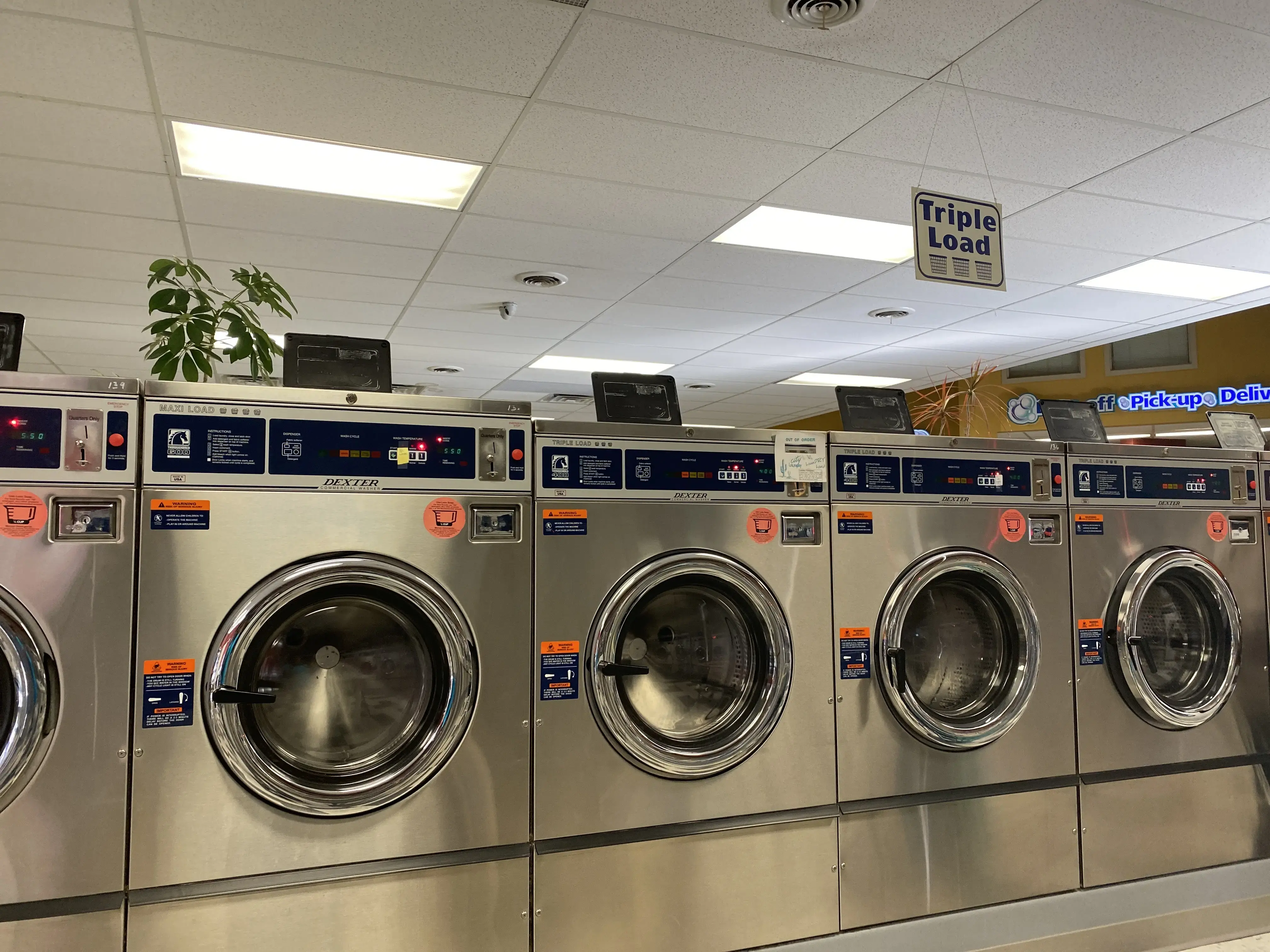 Laundry Land Lincoln thumbnail 1