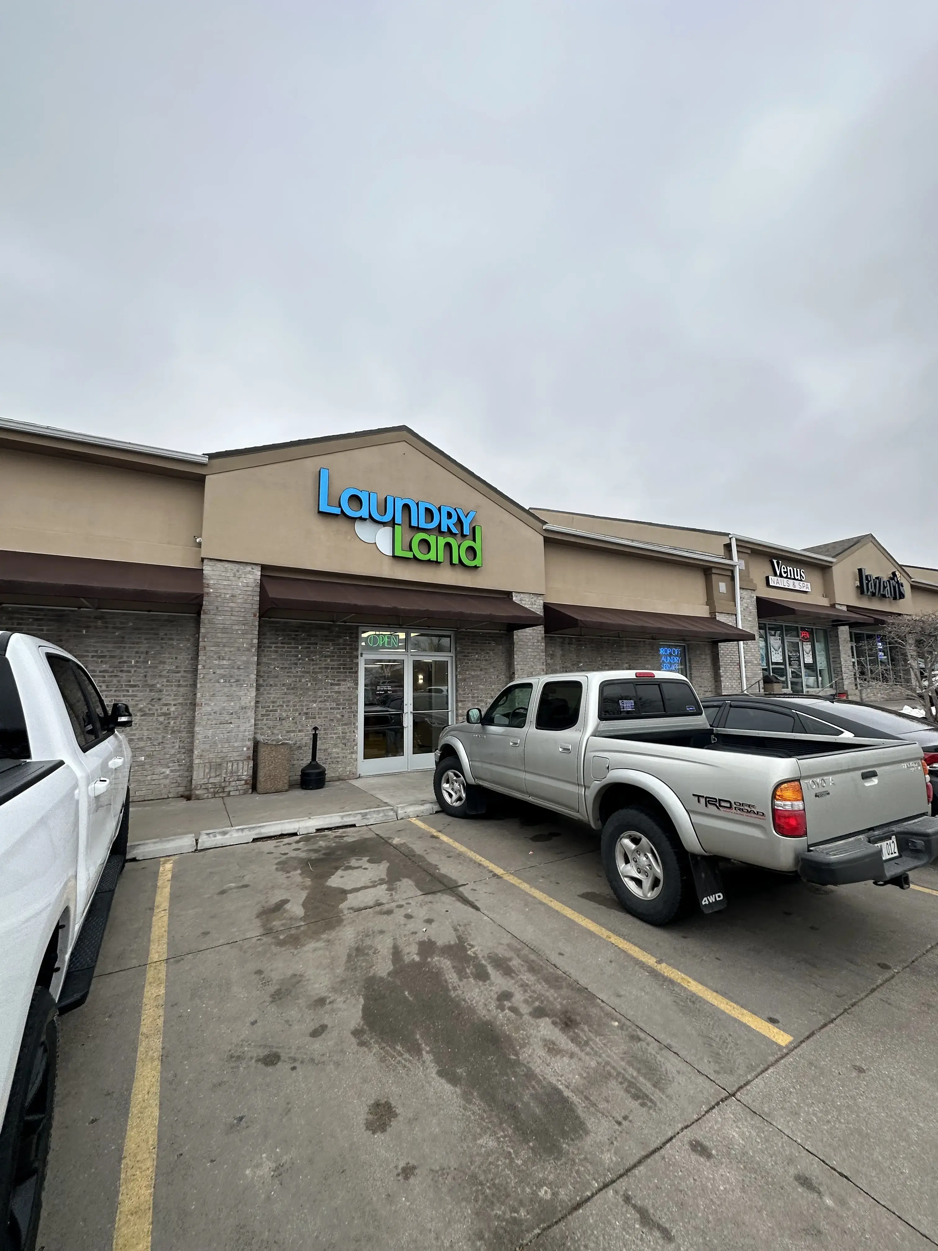 Laundry Land - Image 3