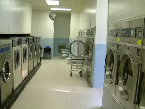 Laundry Land - Image 1