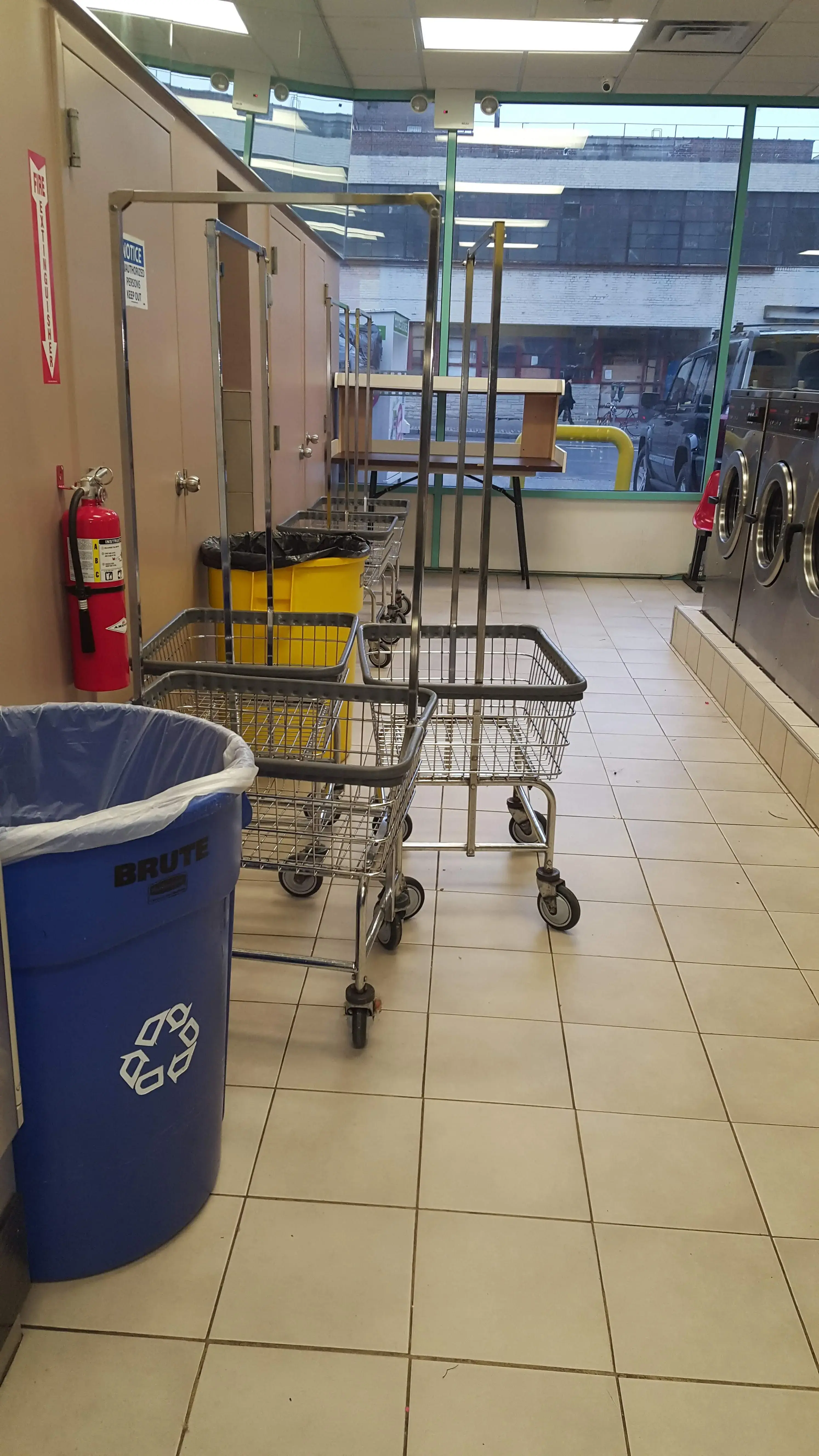 Laundry Land thumbnail 6