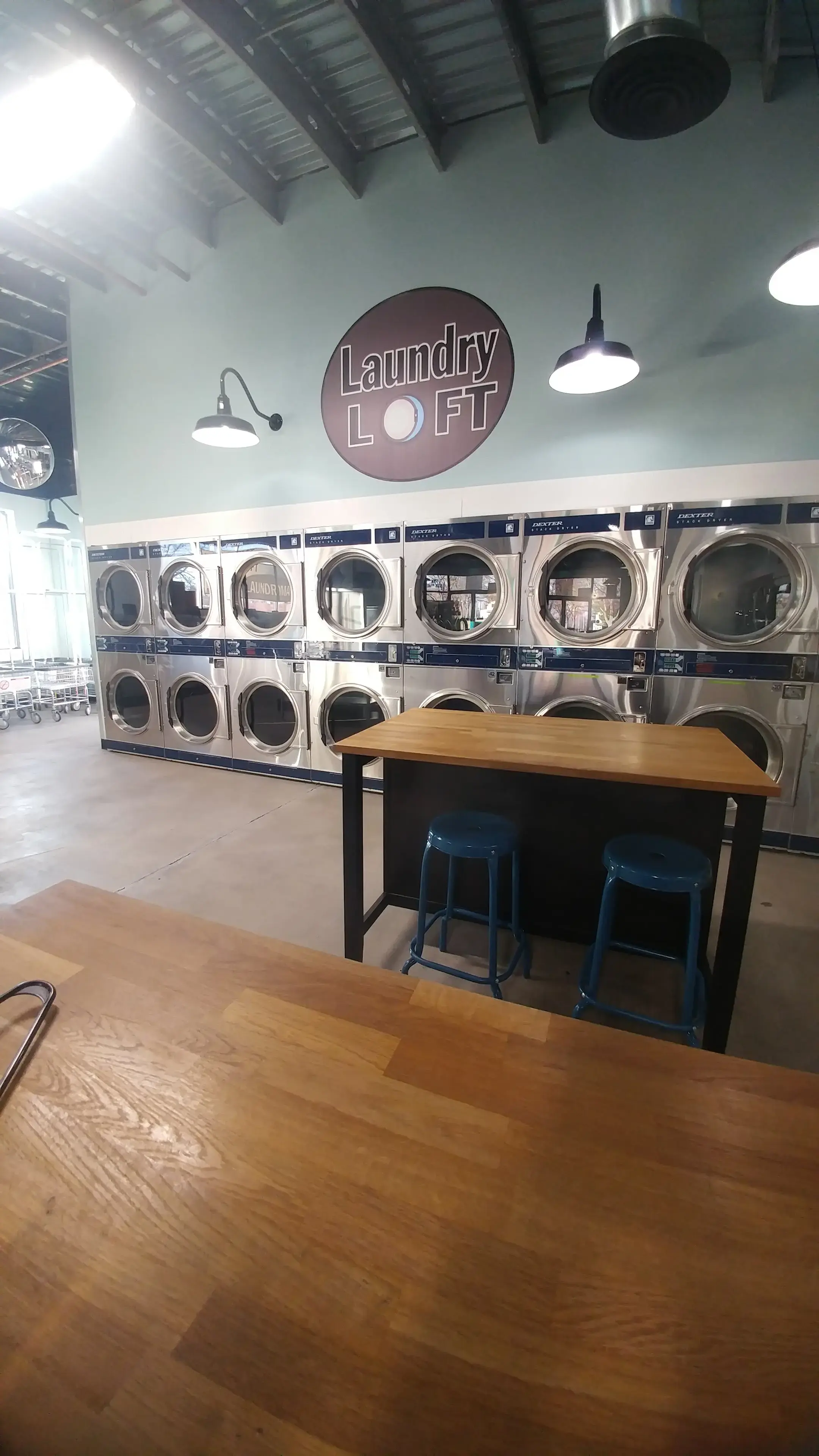 Laundry Loft Laundromat & Car Wash thumbnail 16