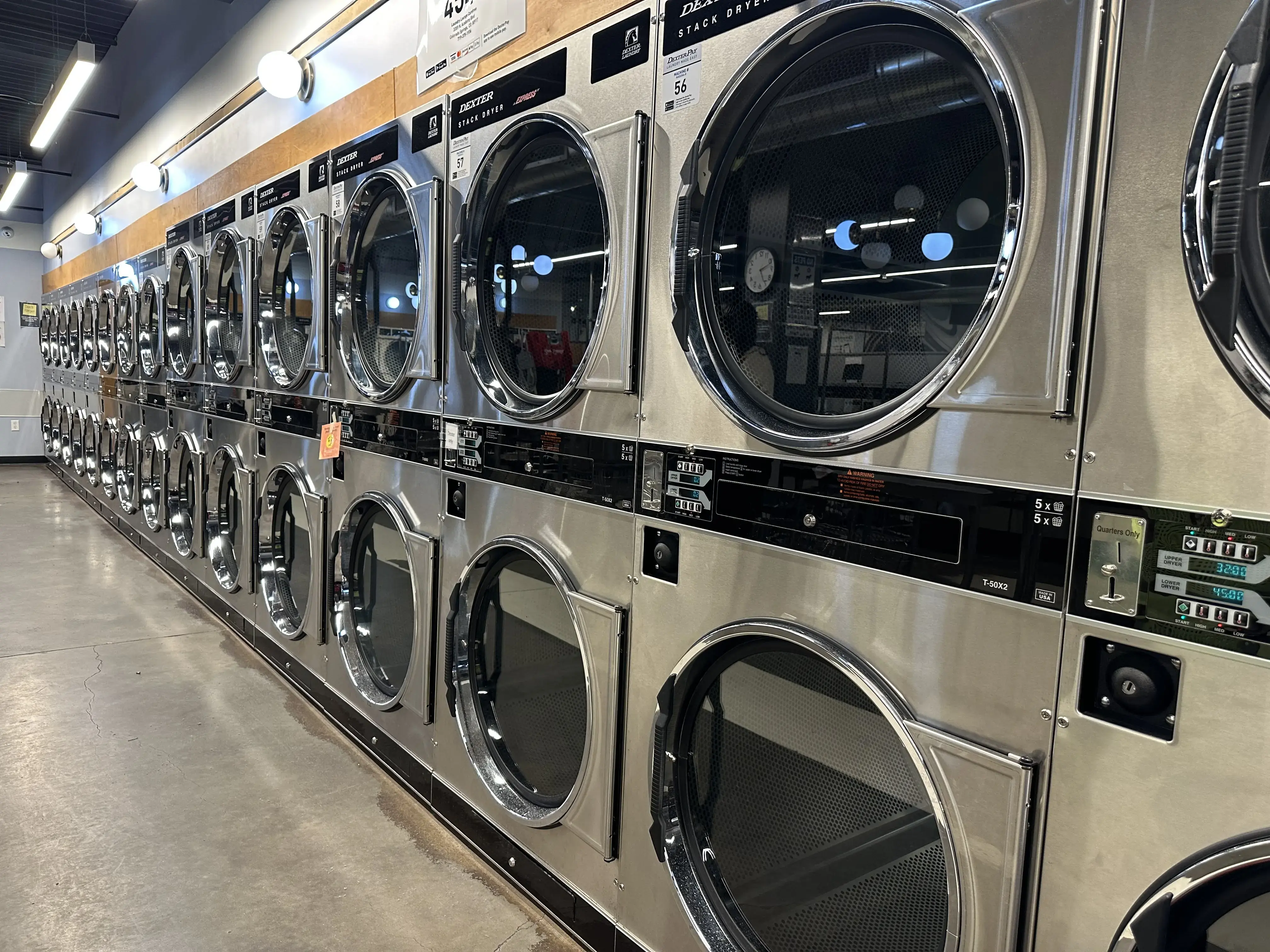 Laundry Lounge - Image 2