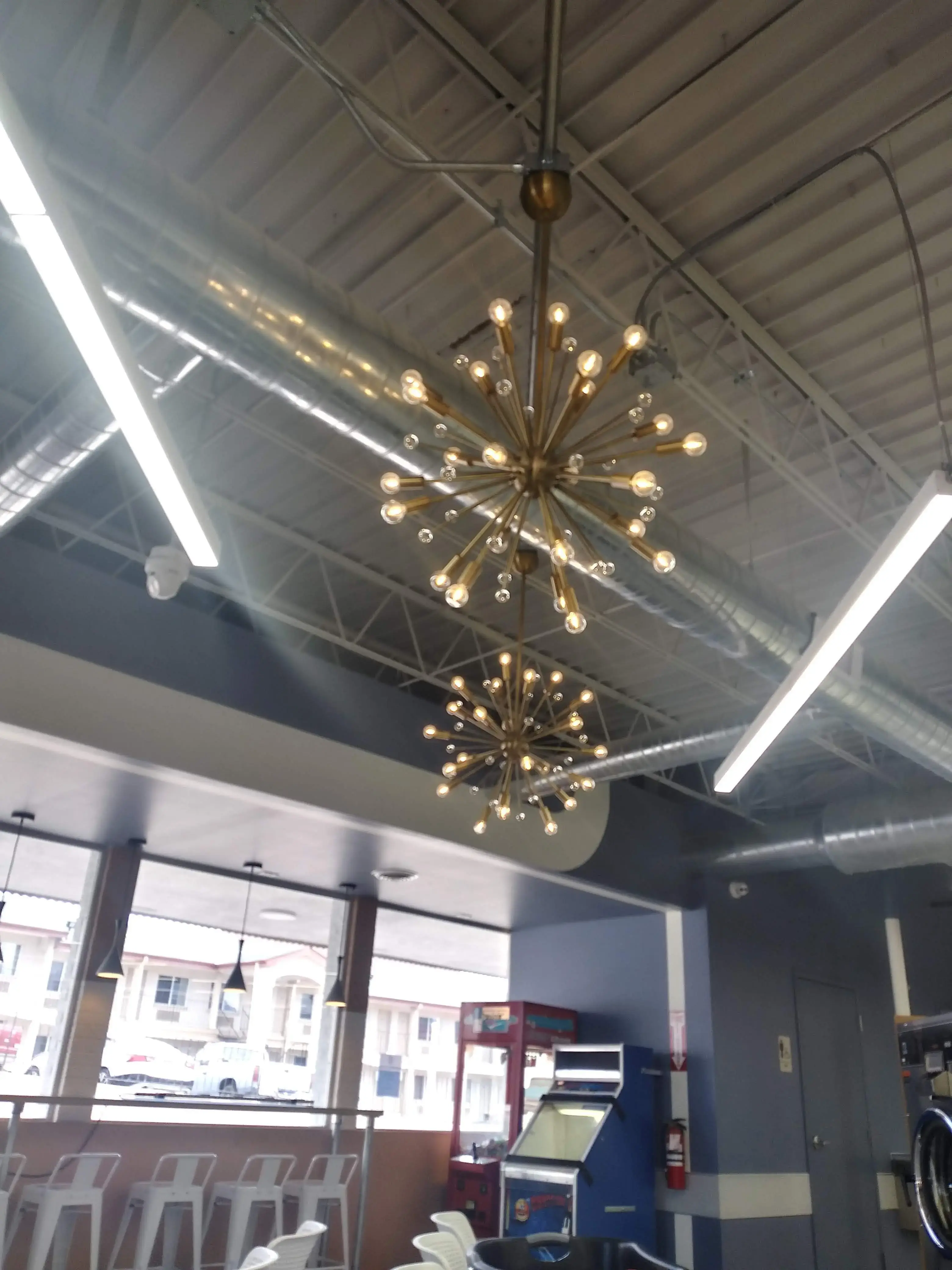 Laundry Lounge - Image 18