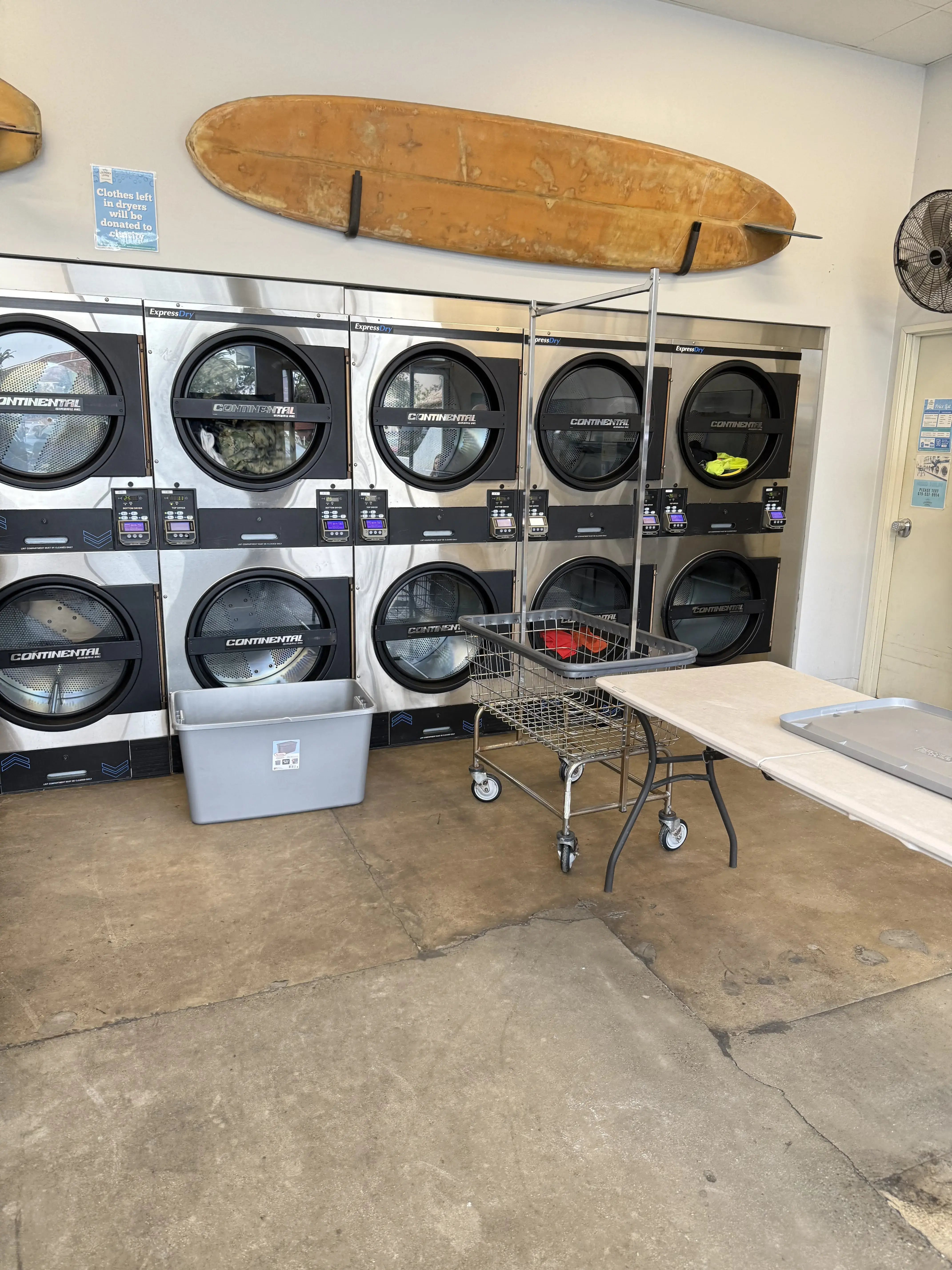 Laundry Lounge Coronado thumbnail 2