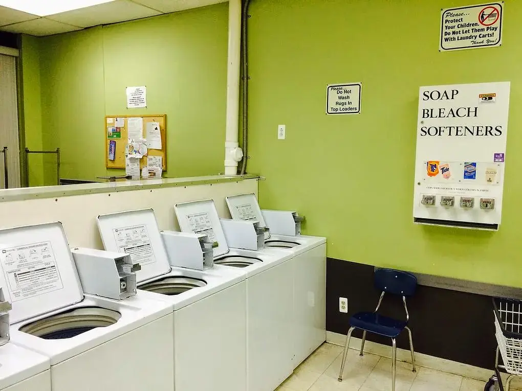 Laundry Luke's - Bridgeton Laundry Mat thumbnail 3