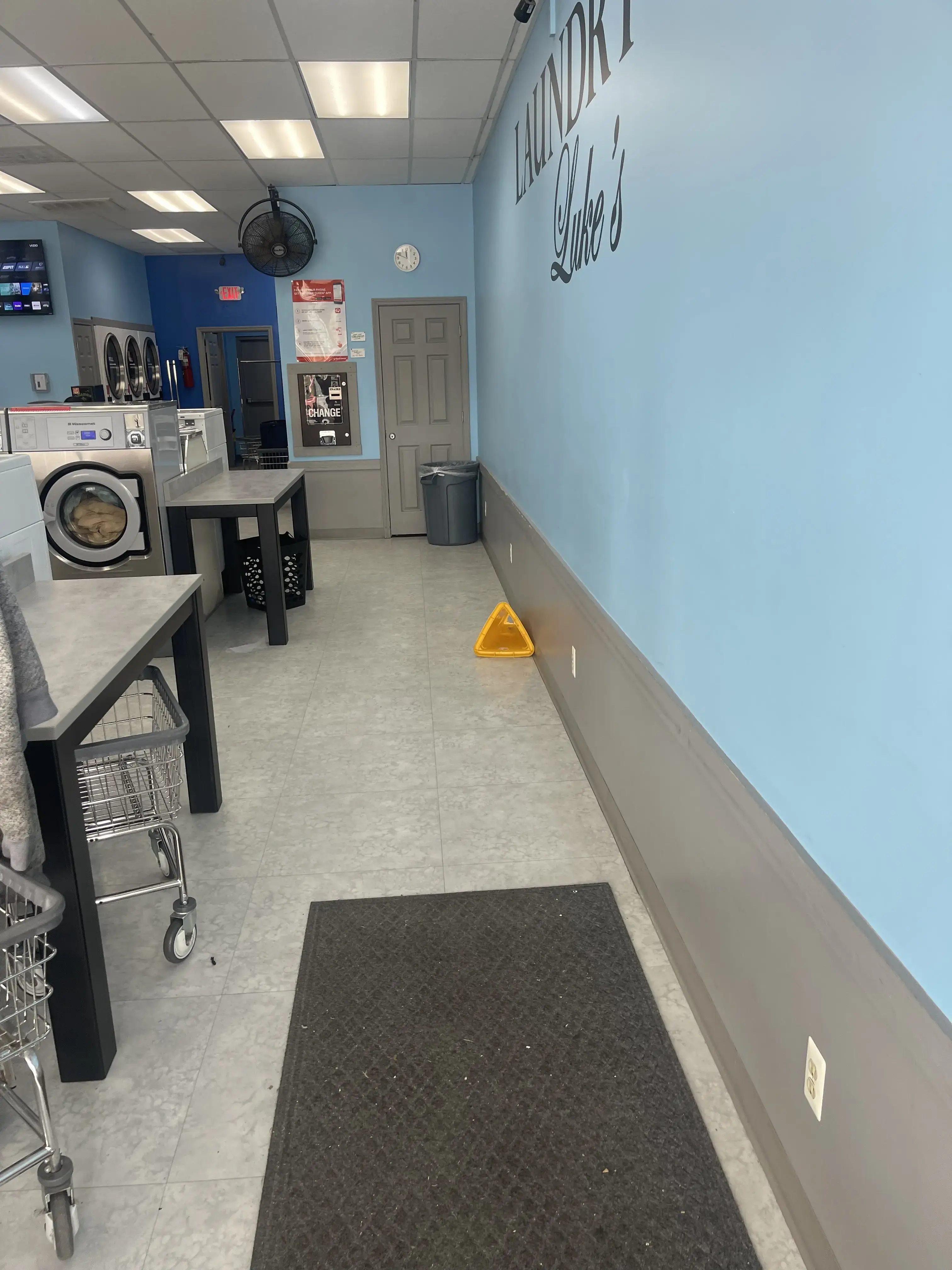 Laundry Luke's - Bridgeton Laundry Mat thumbnail 9