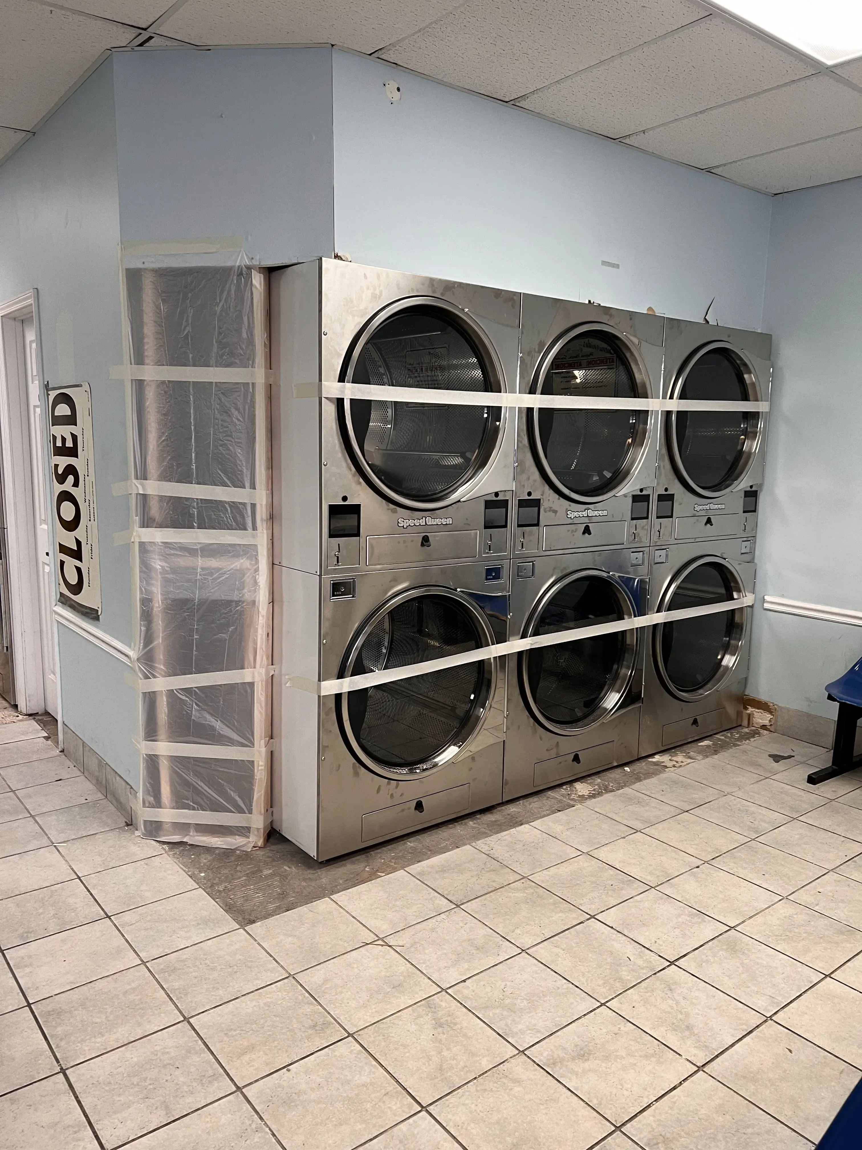 Laundry Luke's - Maryland Heights - Image 4