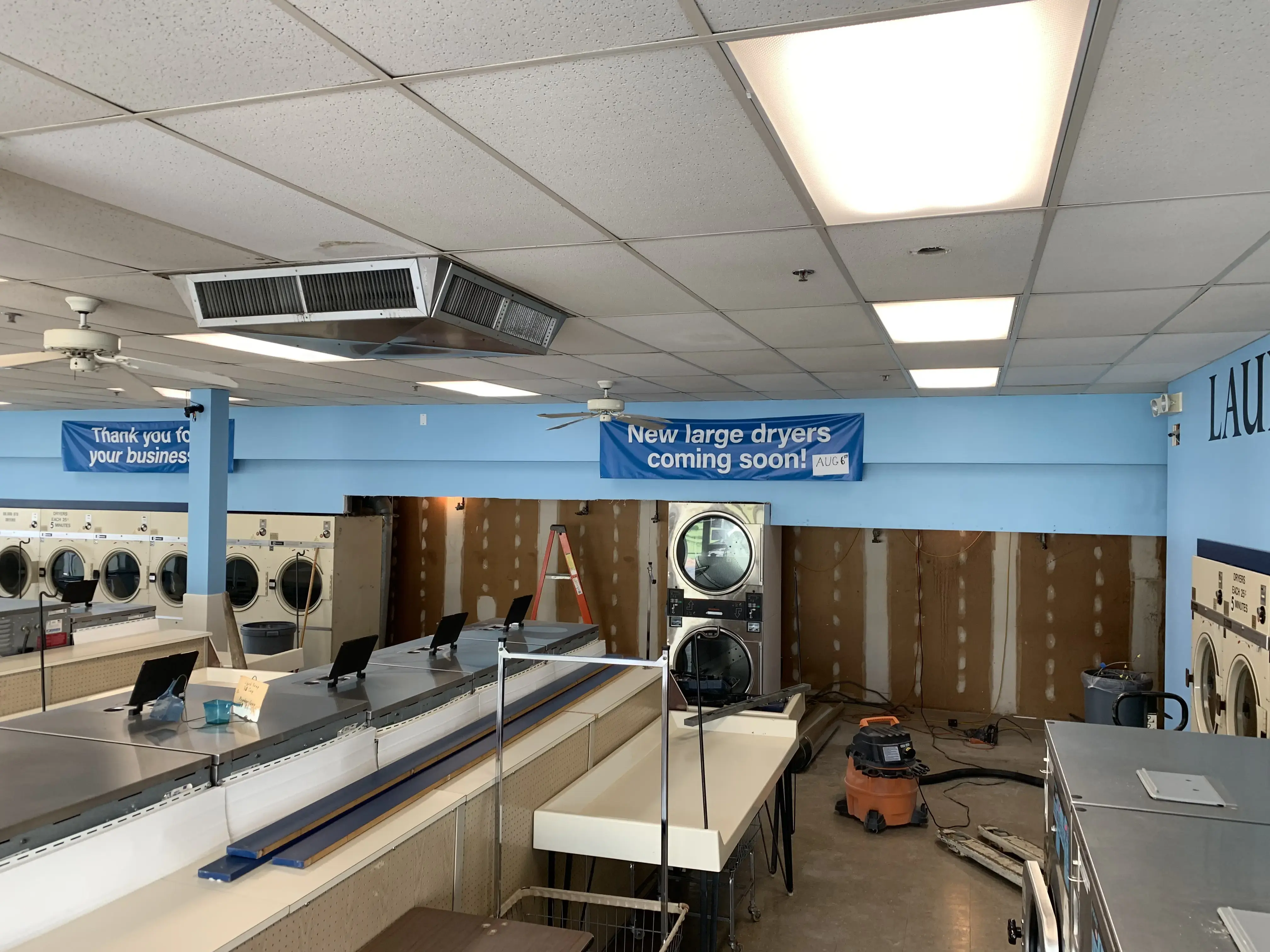 Laundry Luke's - St. Peters Laundromat - Image 19