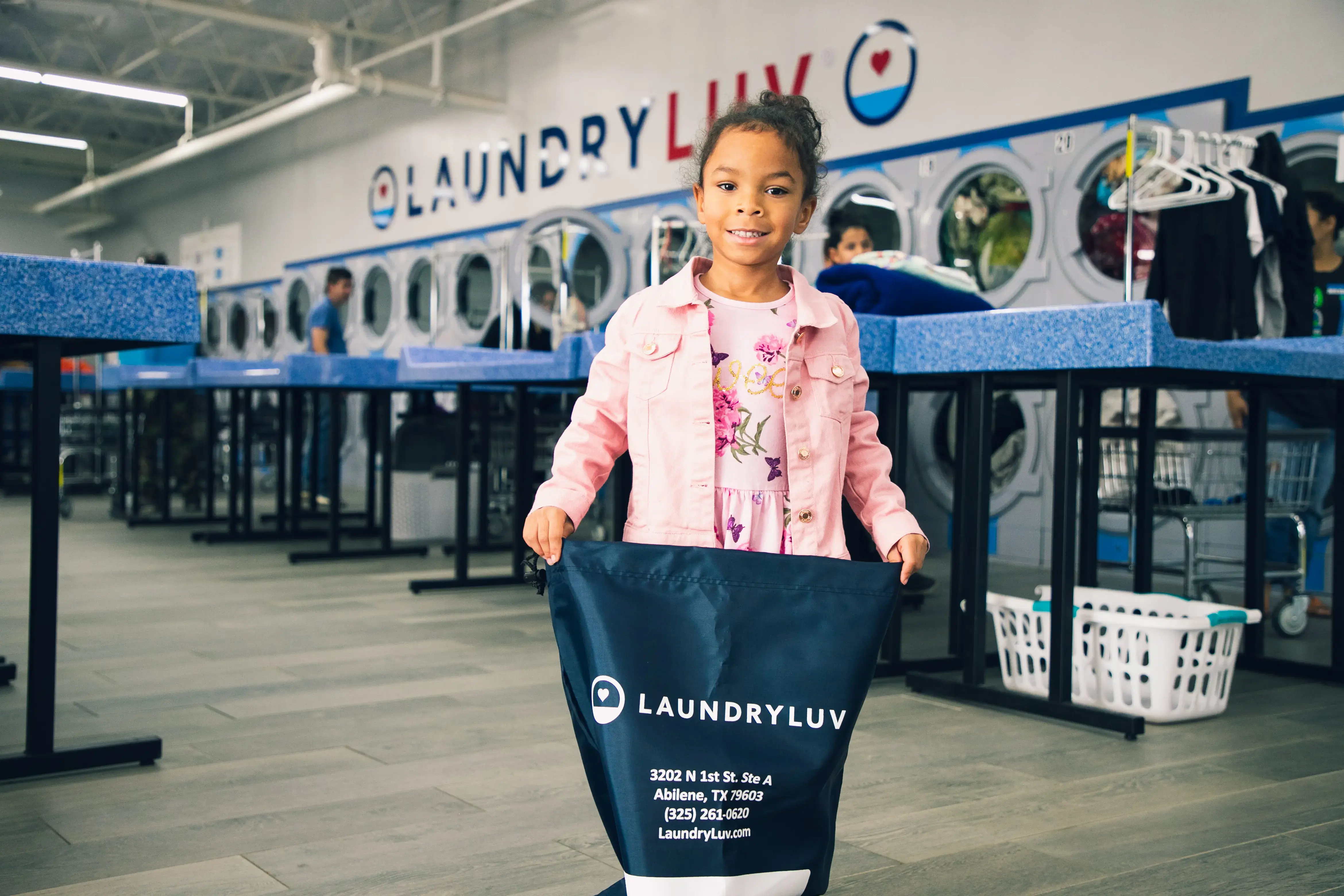 Laundry Luv Abilene - Image 7