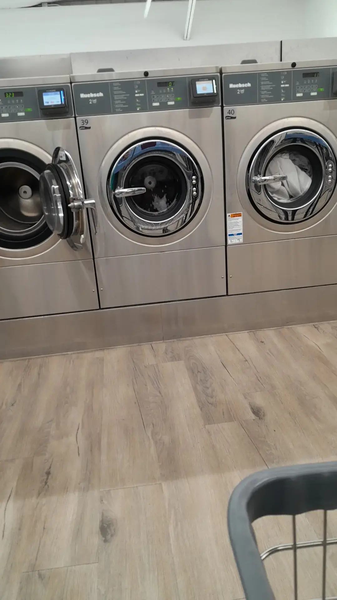 Laundry Luv thumbnail 11