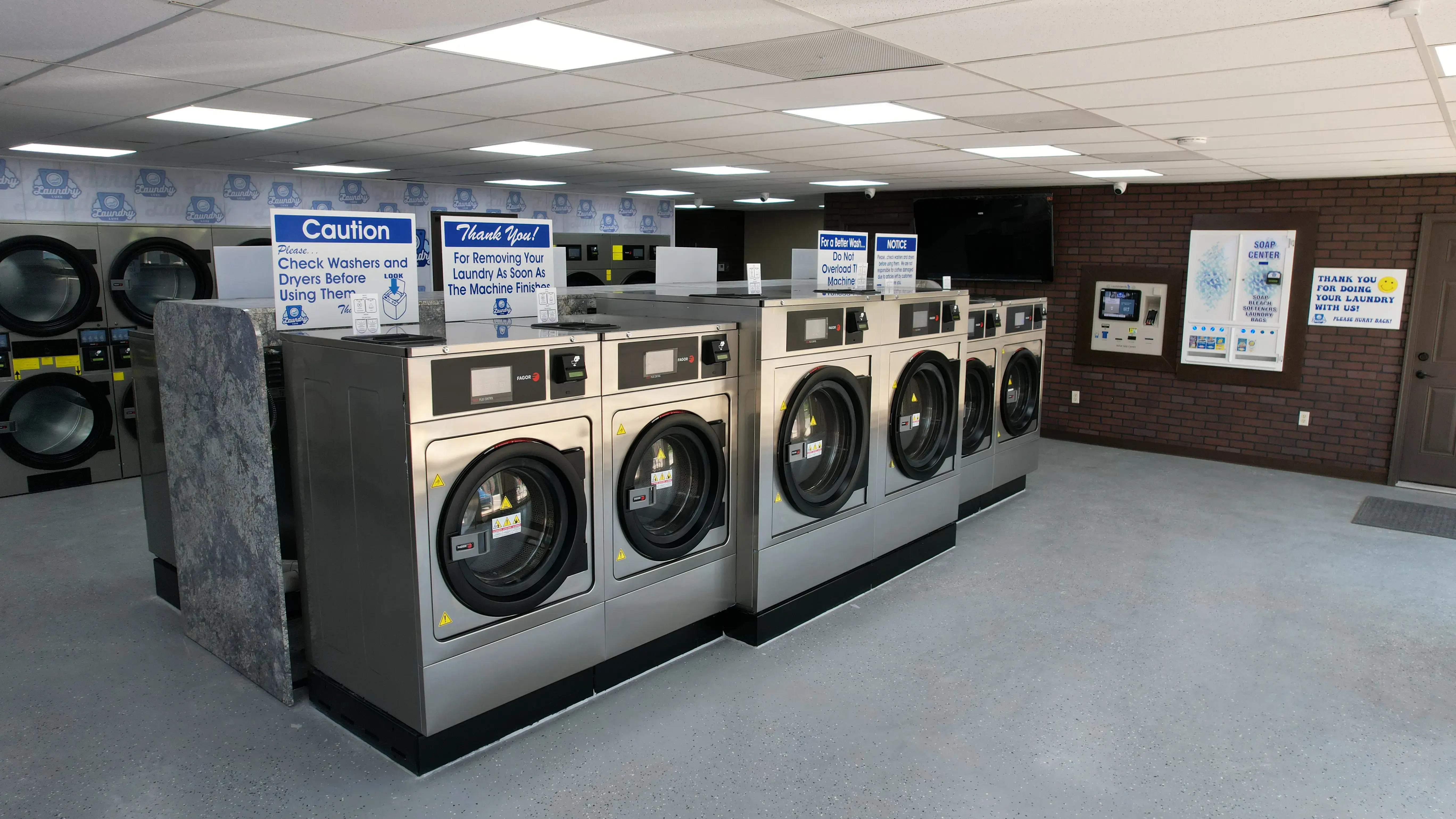 Laundry Luxe Laundromat location