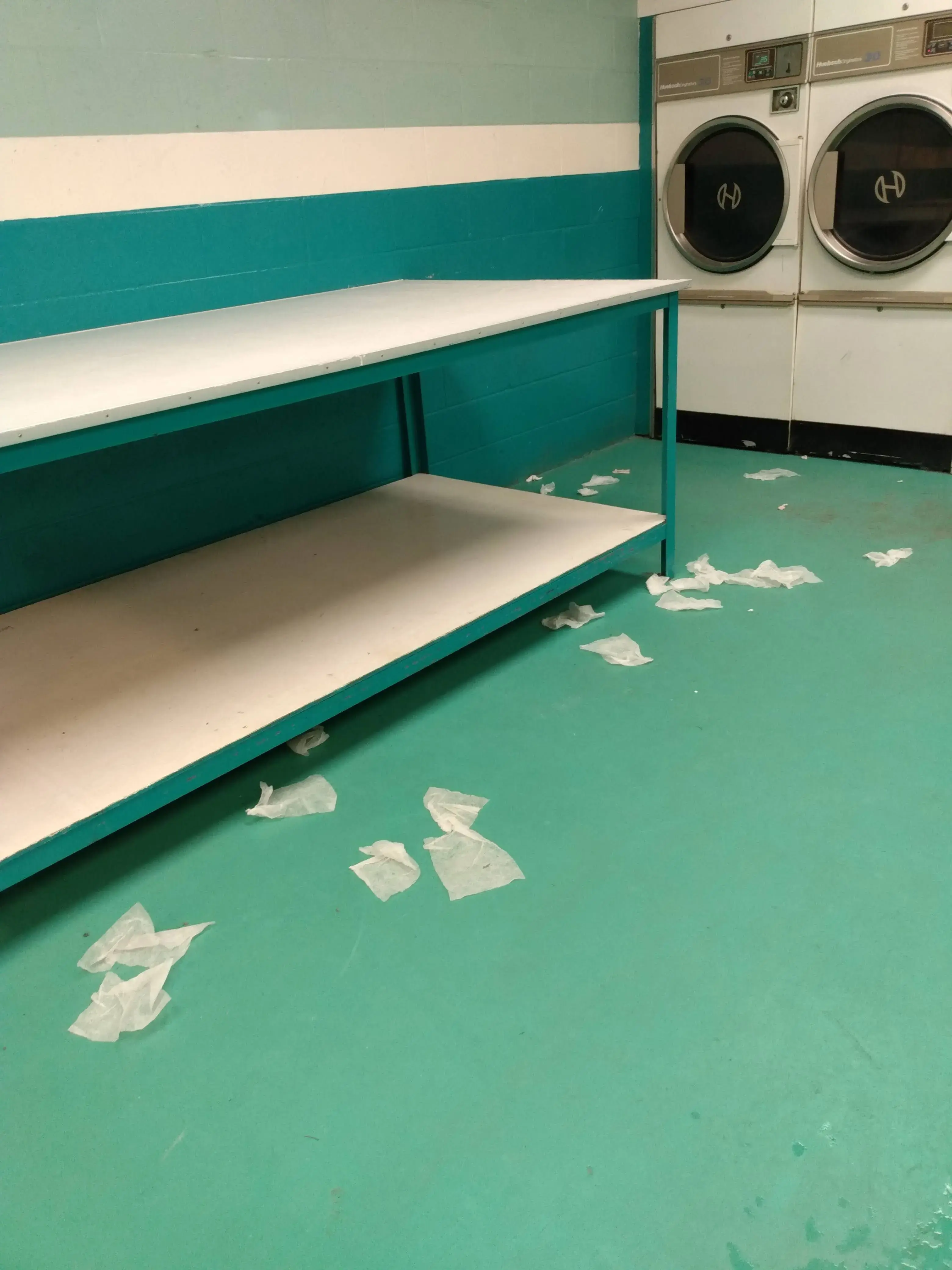 Laundry Mat - Image 2