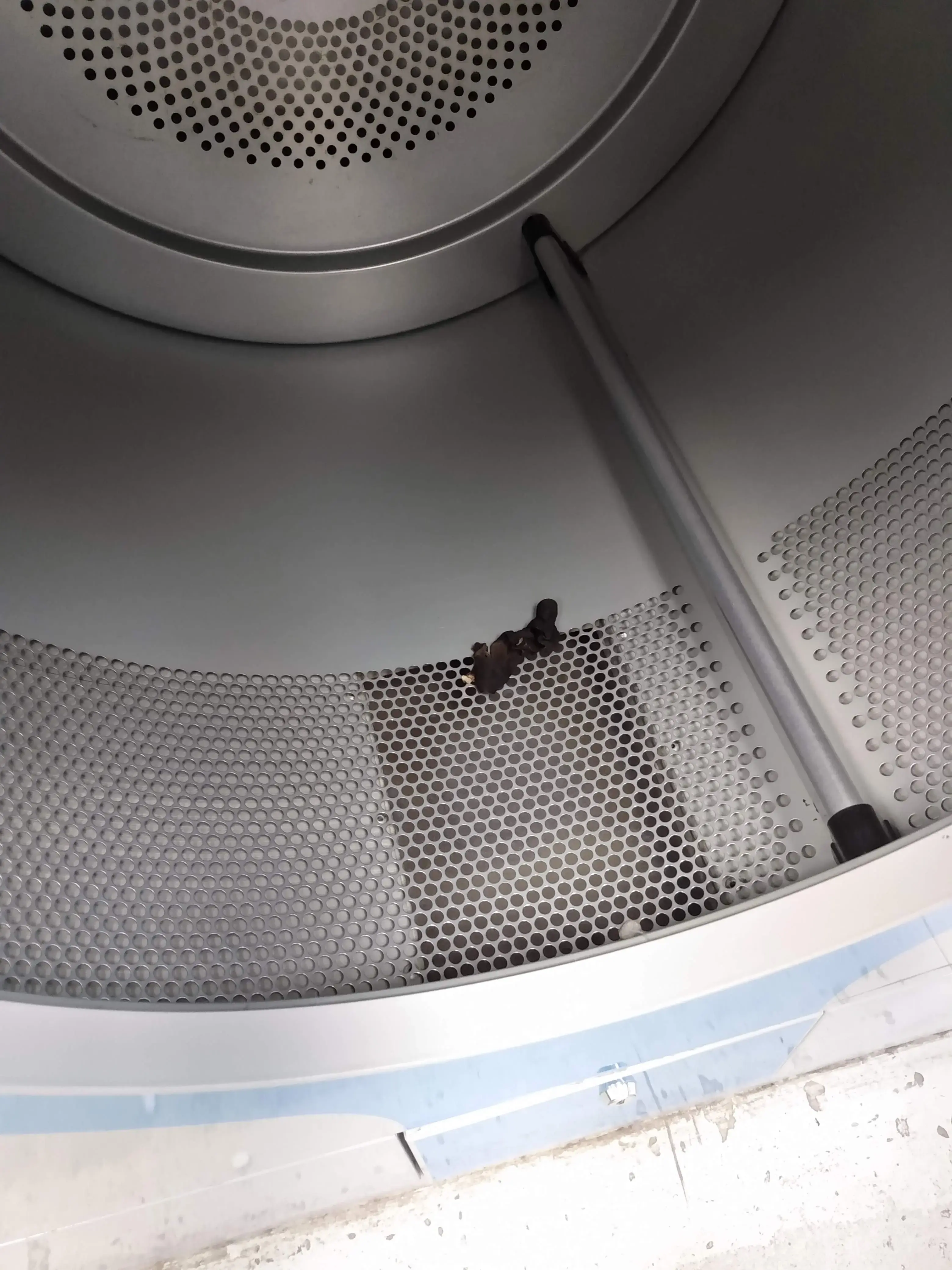 Laundry Mat thumbnail 5