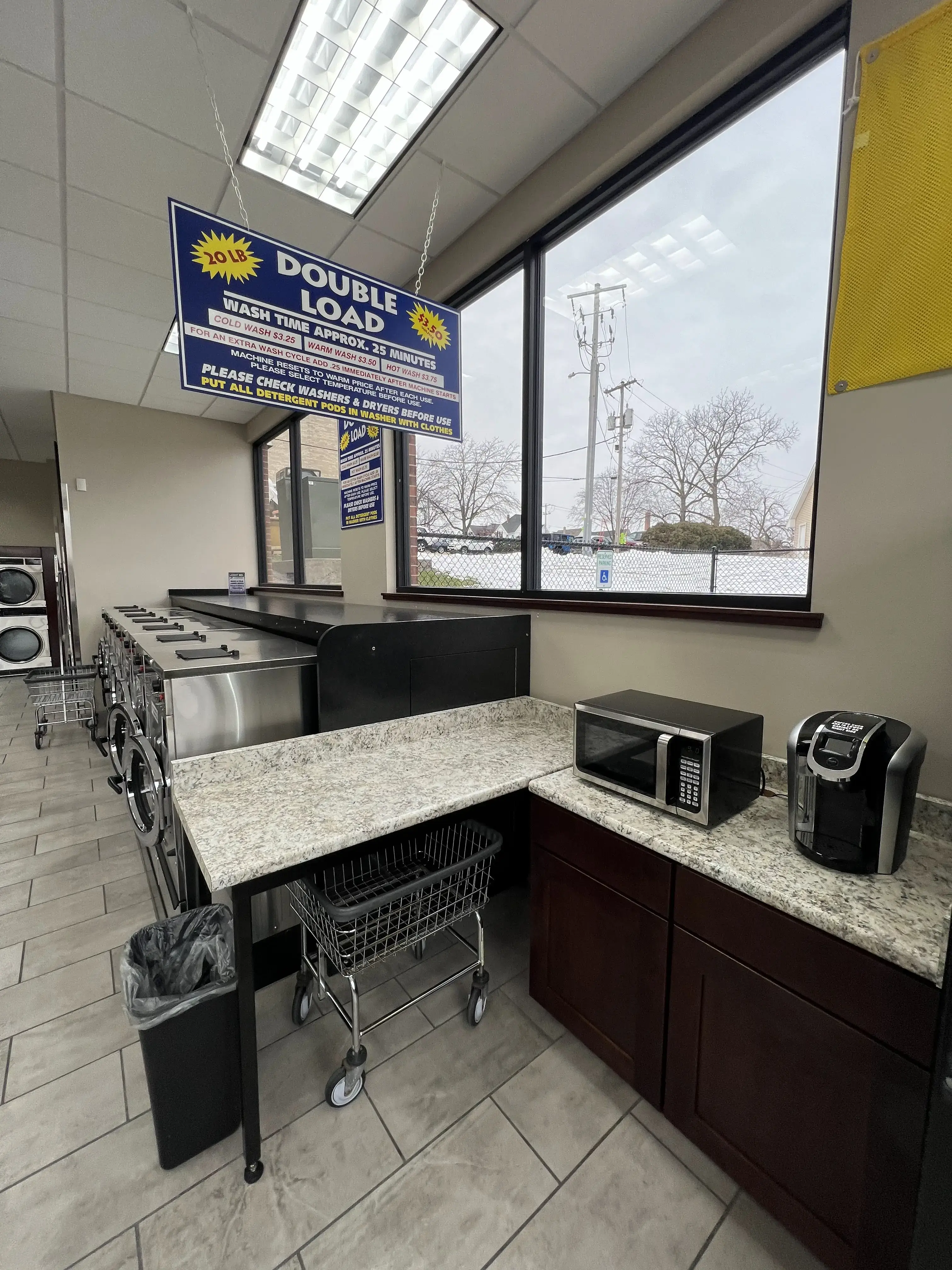 Laundry Max 24 Hour laundromat - Image 12